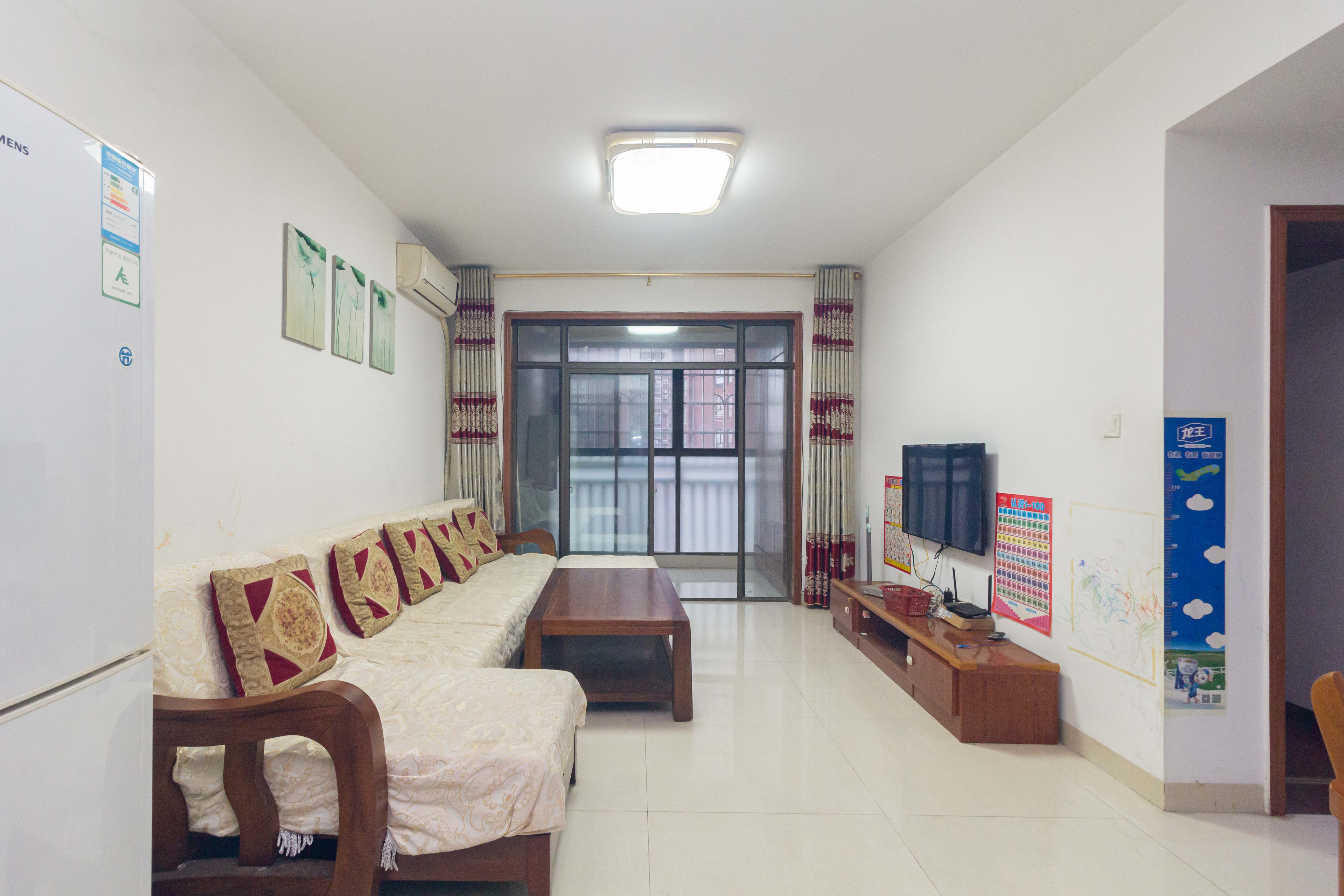 方略潇邦 2室2厅1卫 42.8万 方略潇邦 2室2厅1卫 42.8万客厅