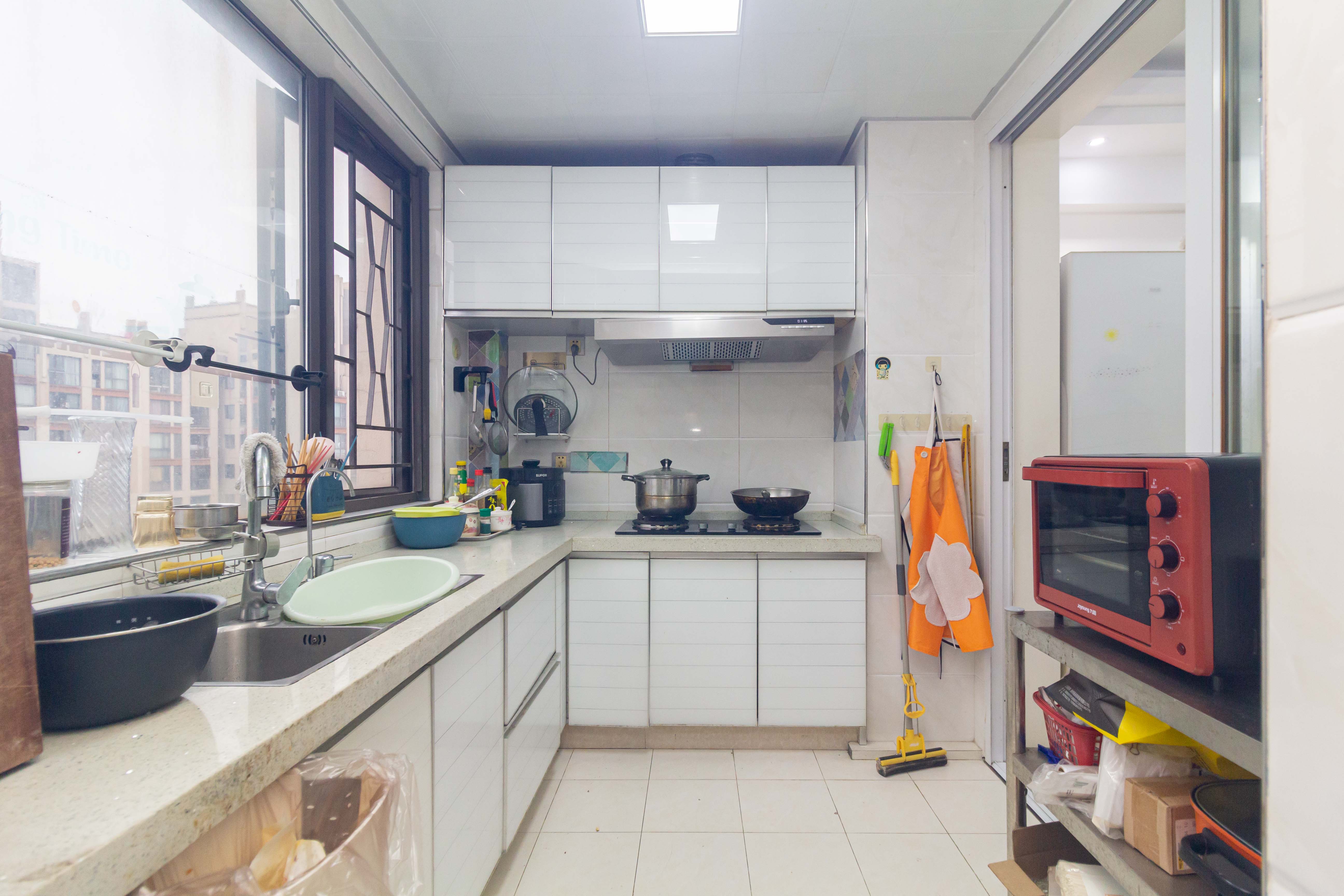 旭辉华庭 3室2厅2卫 84.8万 旭辉华庭 3室2厅2卫 84.8万厨房