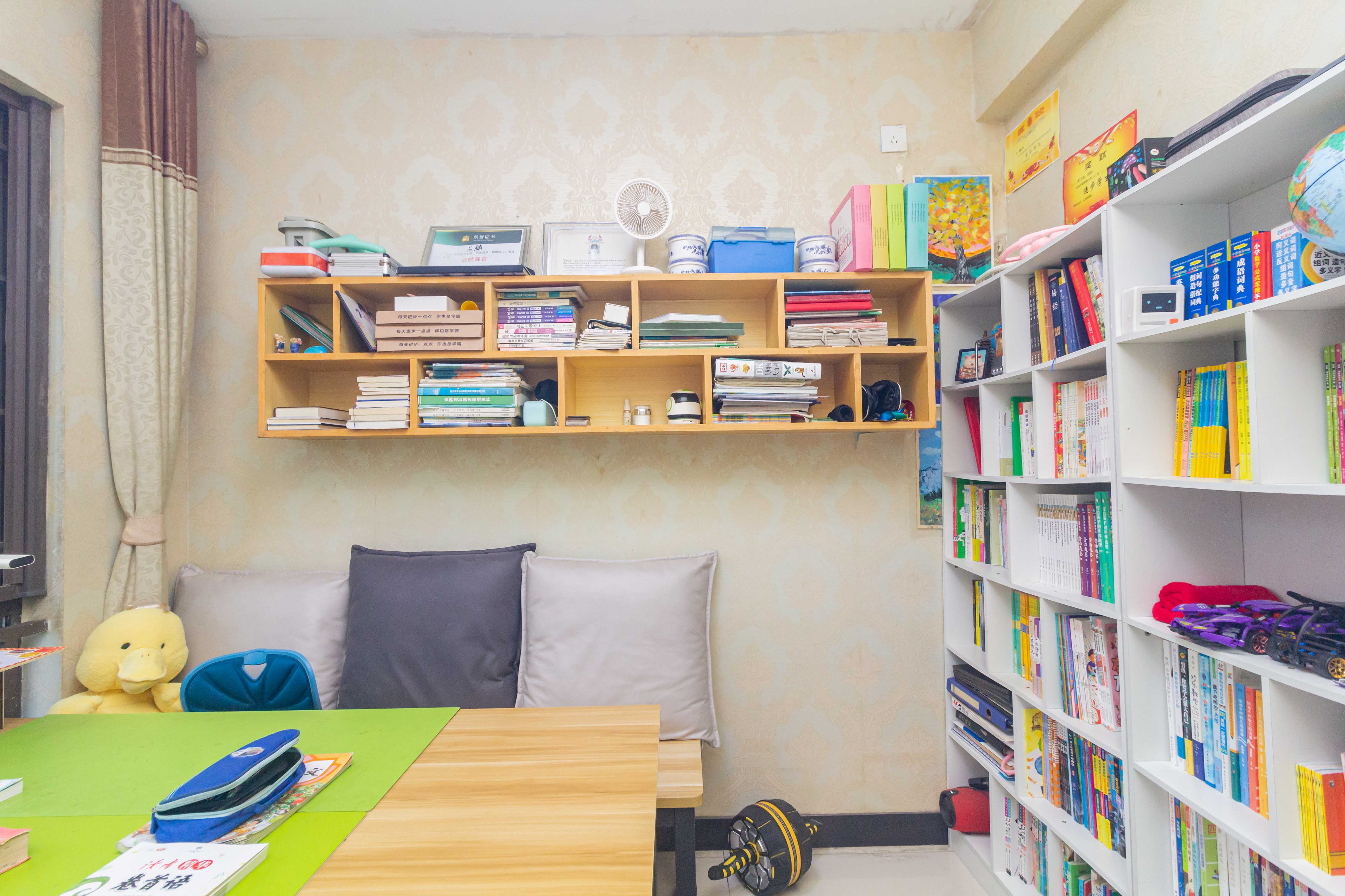 旭辉华庭 3室2厅2卫 84.8万 旭辉华庭 3室2厅2卫 84.8万卧室