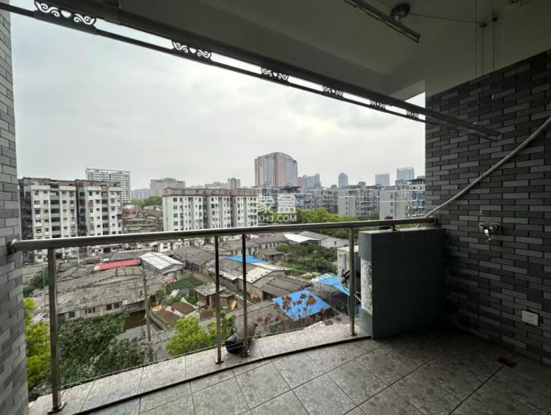 海创明珠花园 3室2厅2卫 57.8万 海创明珠花园 3室2厅2卫 57.8万室内图