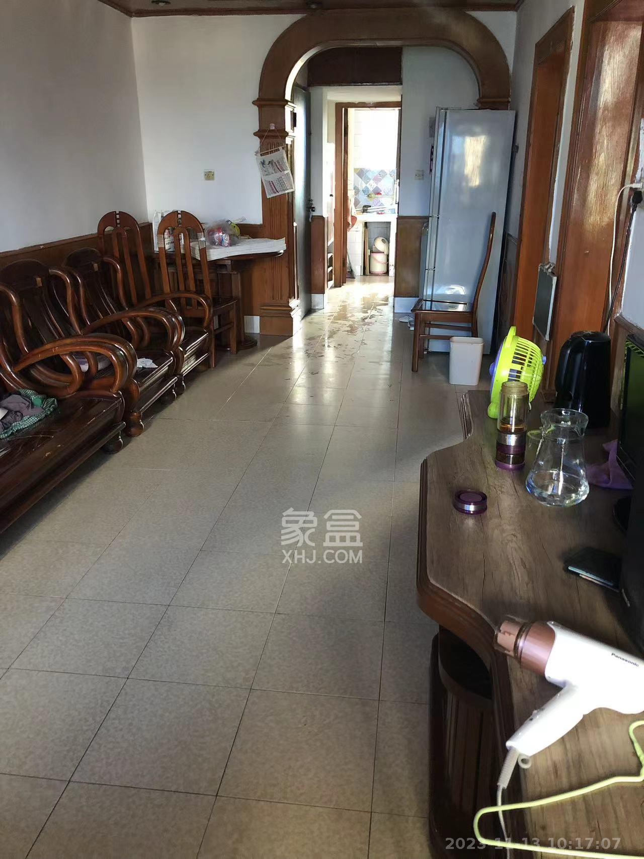 雨花区线材宿舍(莱特尔事业集团小区) 2室1厅1卫 1400.00元/月 雨花区线材宿舍(莱特尔事业集团小区) 2室1厅1卫 1400.00元/月室内图