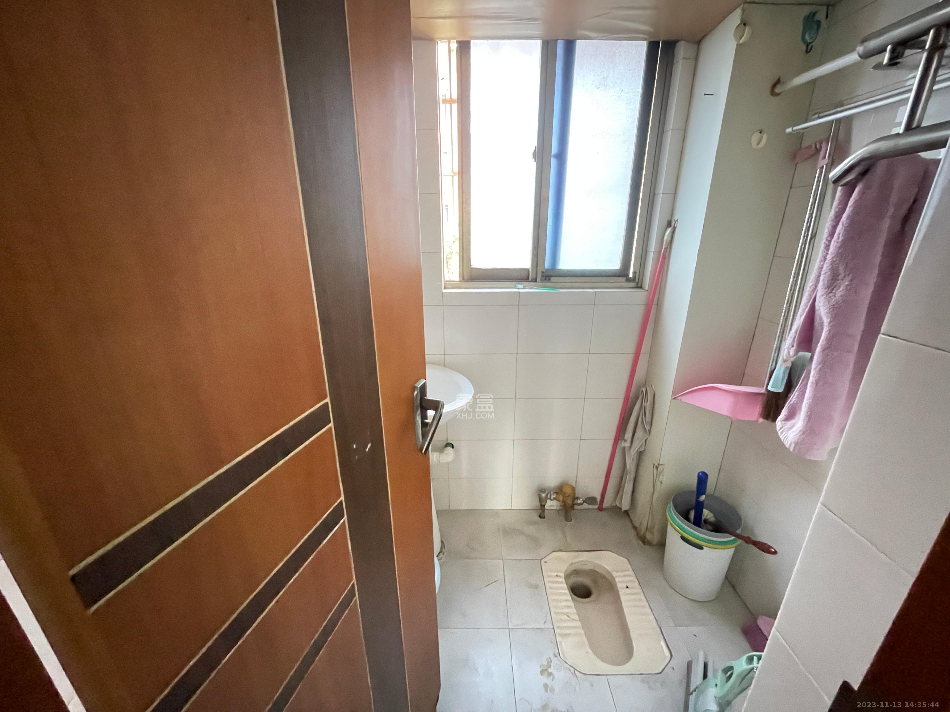 阳明山庄 3室2厅2卫 1800.0元/月 阳明山庄 3室2厅2卫 1800.0元/月室内图