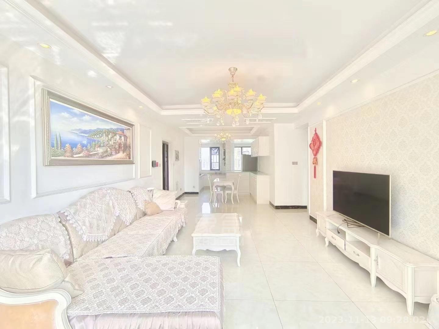 新桂广场 3室2厅2卫 2100.00元/月 新桂广场 3室2厅2卫 2100.00元/月室内图