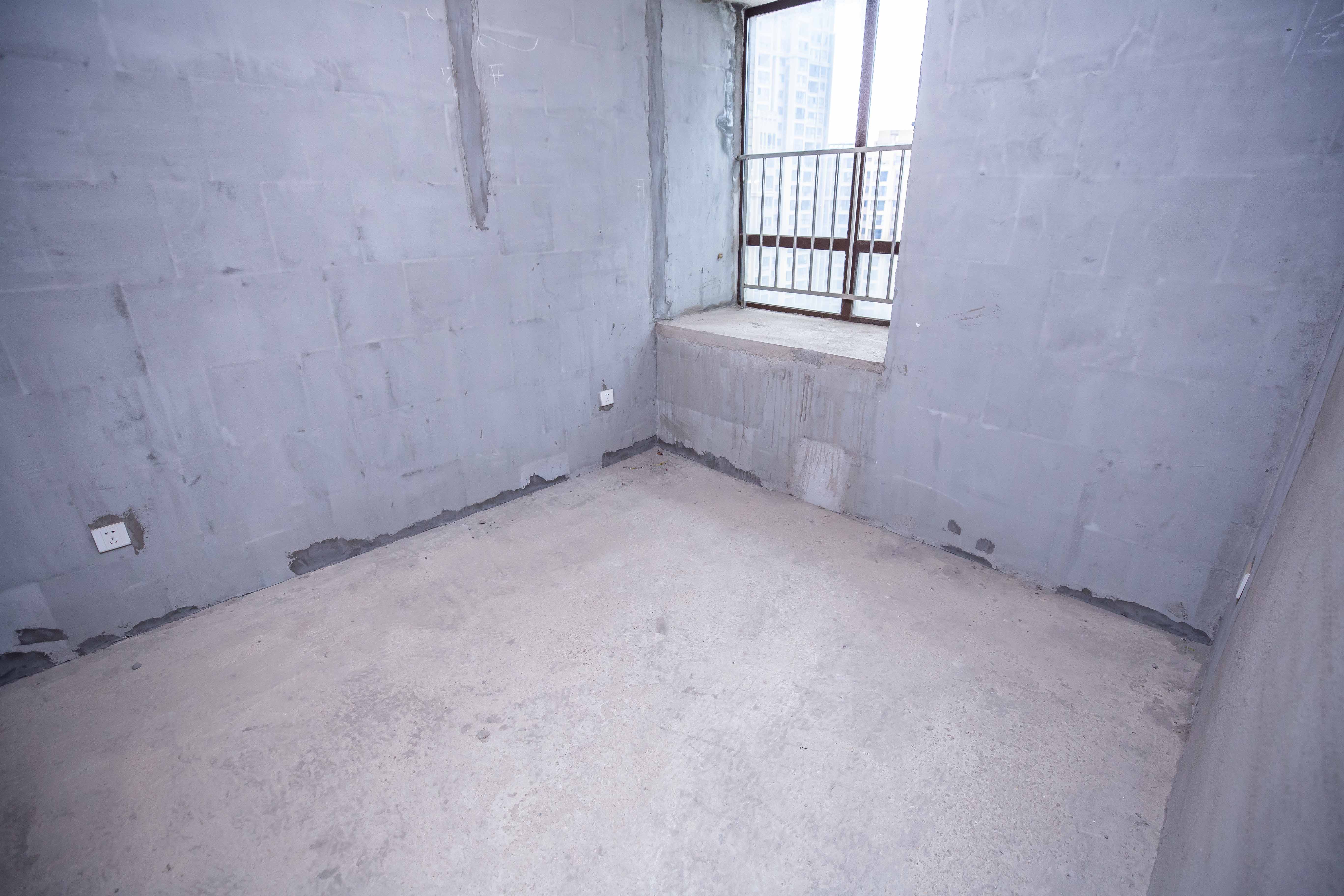 盛景谷山里  3室2厅2卫   141.00万卧室
