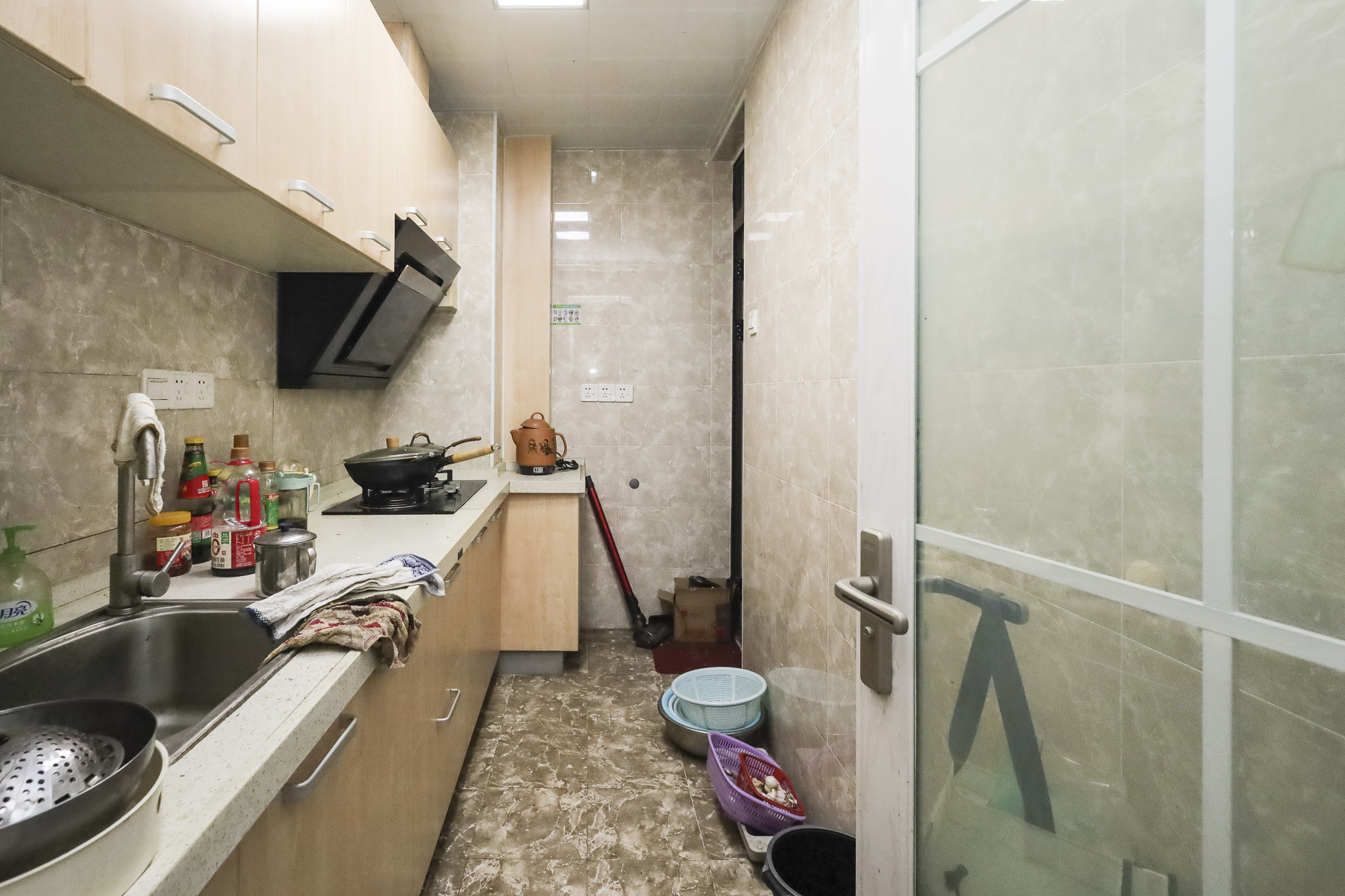 山语城三期  3室2厅1卫    80.0万 山语城三期  3室2厅1卫    80.0万厨房