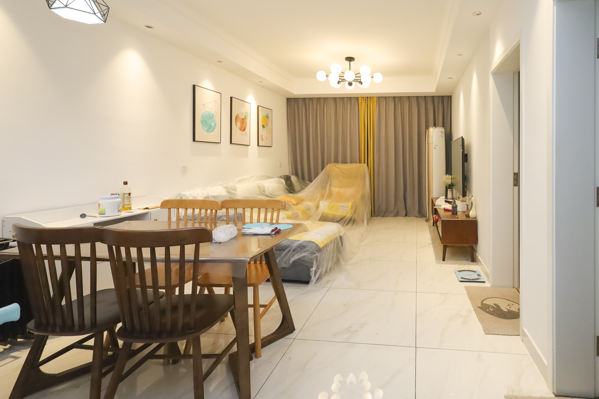 山语城三期  3室2厅1卫    80.0万 山语城三期  3室2厅1卫    80.0万客厅