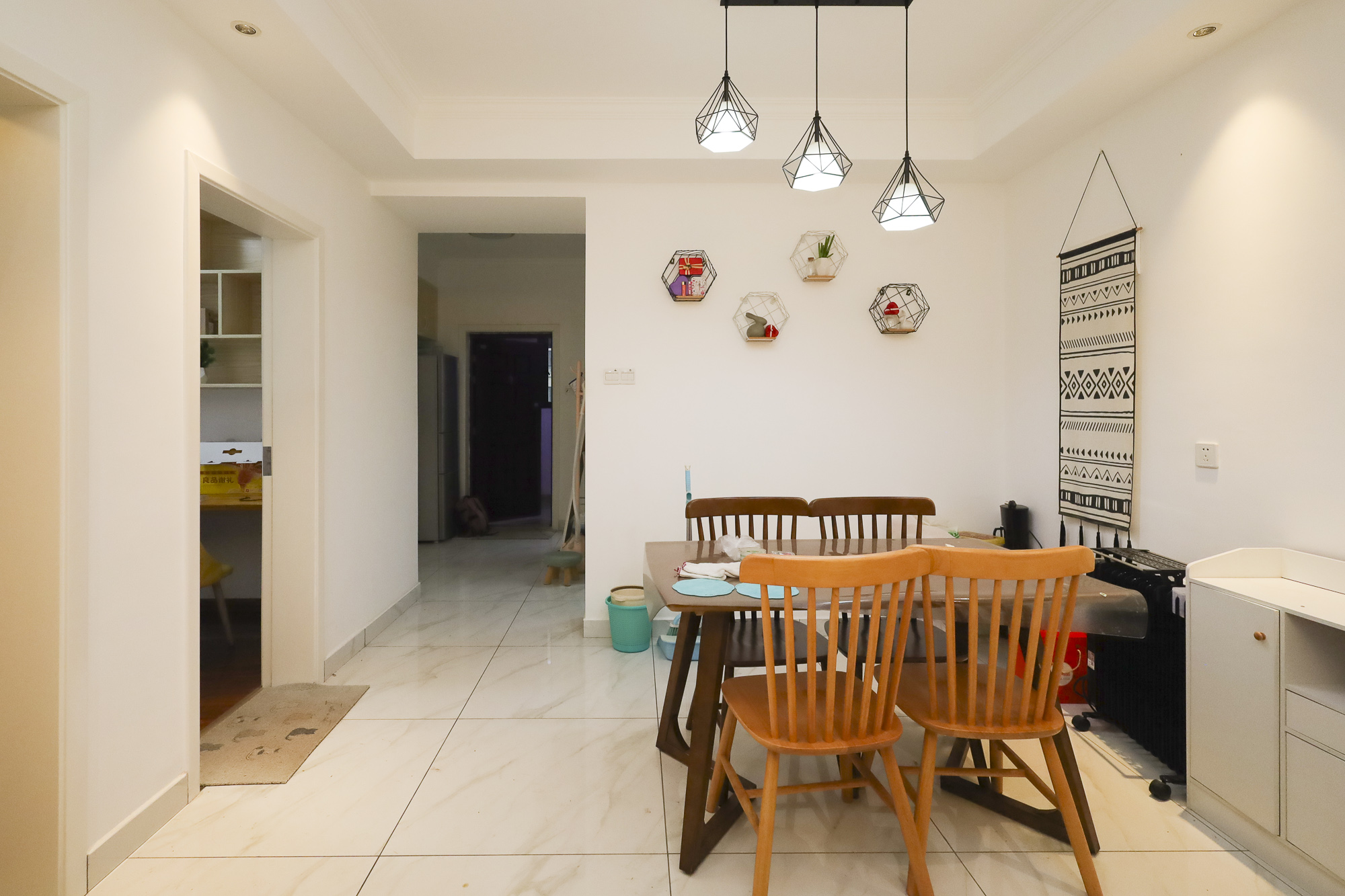 山语城三期  3室2厅1卫    80.0万 山语城三期  3室2厅1卫    80.0万客厅