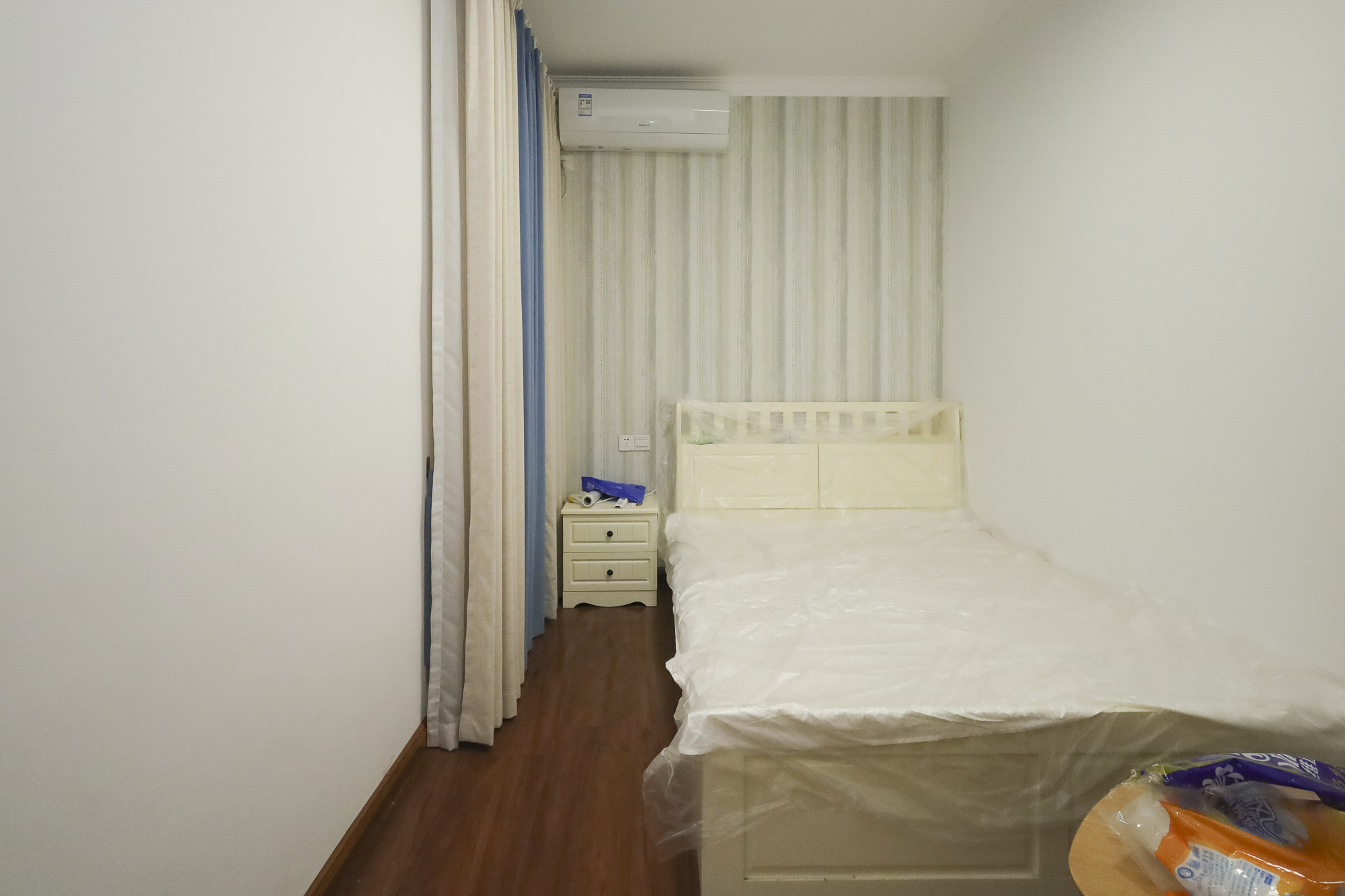 山语城三期  3室2厅1卫    80.0万 山语城三期  3室2厅1卫    80.0万卧室