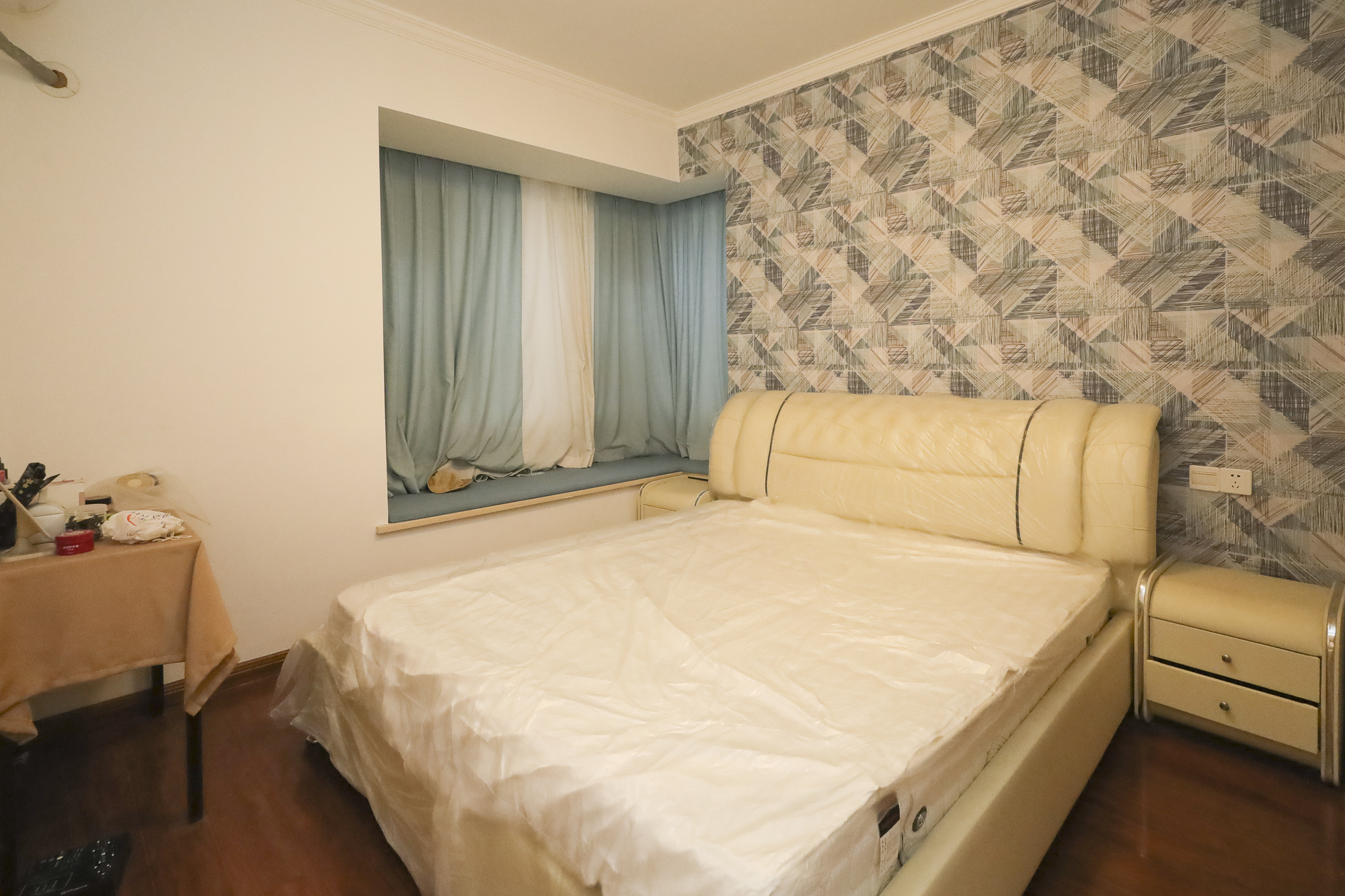 山语城三期  3室2厅1卫    80.0万 山语城三期  3室2厅1卫    80.0万卧室