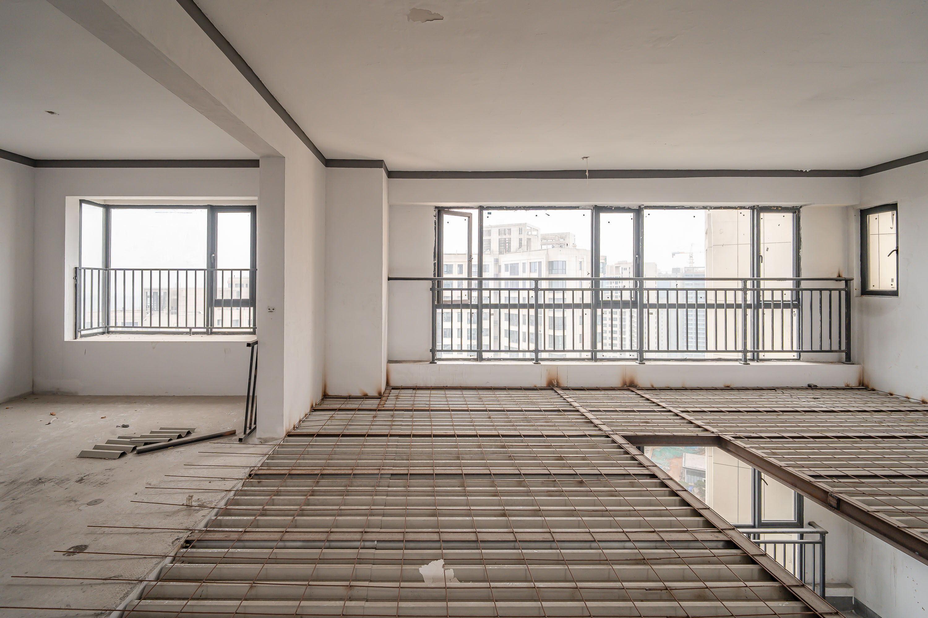 建投象山国际  5室2厅2卫   238.00万其他