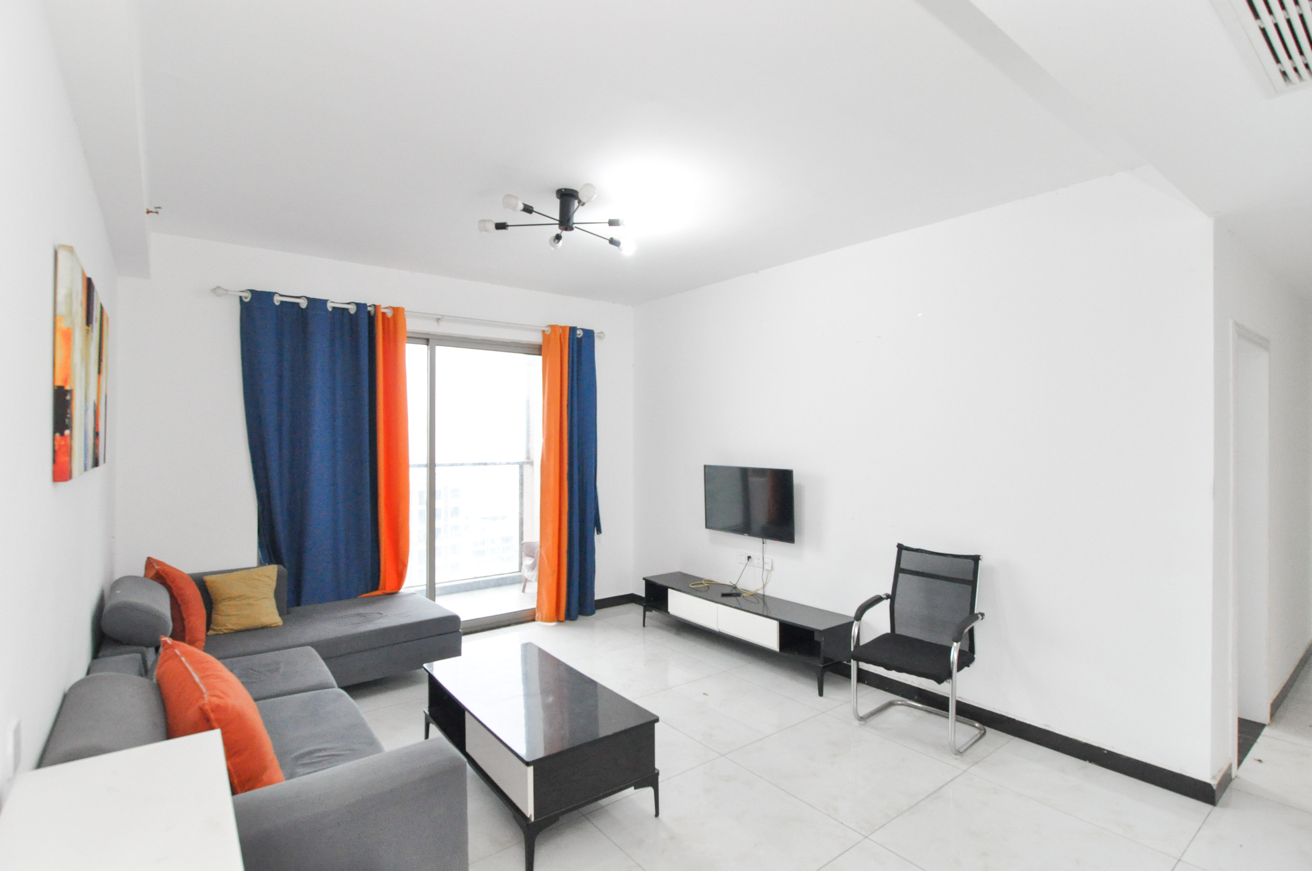 梅溪湖金茂湾  4室2厅2卫    170.0万 梅溪湖金茂湾  4室2厅2卫    170.0万客厅