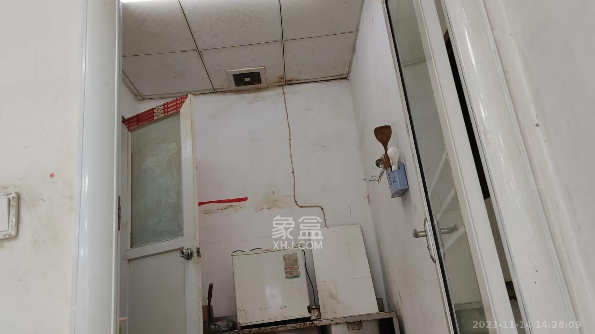 岚园新城 1室1厅1卫 5200.0元/月 岚园新城 1室1厅1卫 5200.0元/月室内图