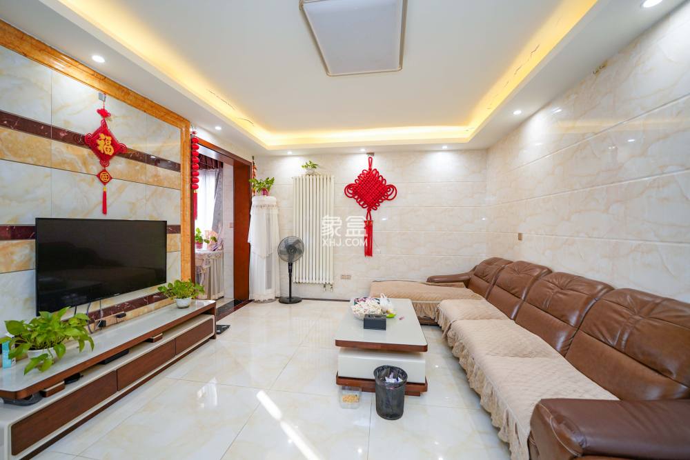 怡海星城  2室2厅1卫    43.8万