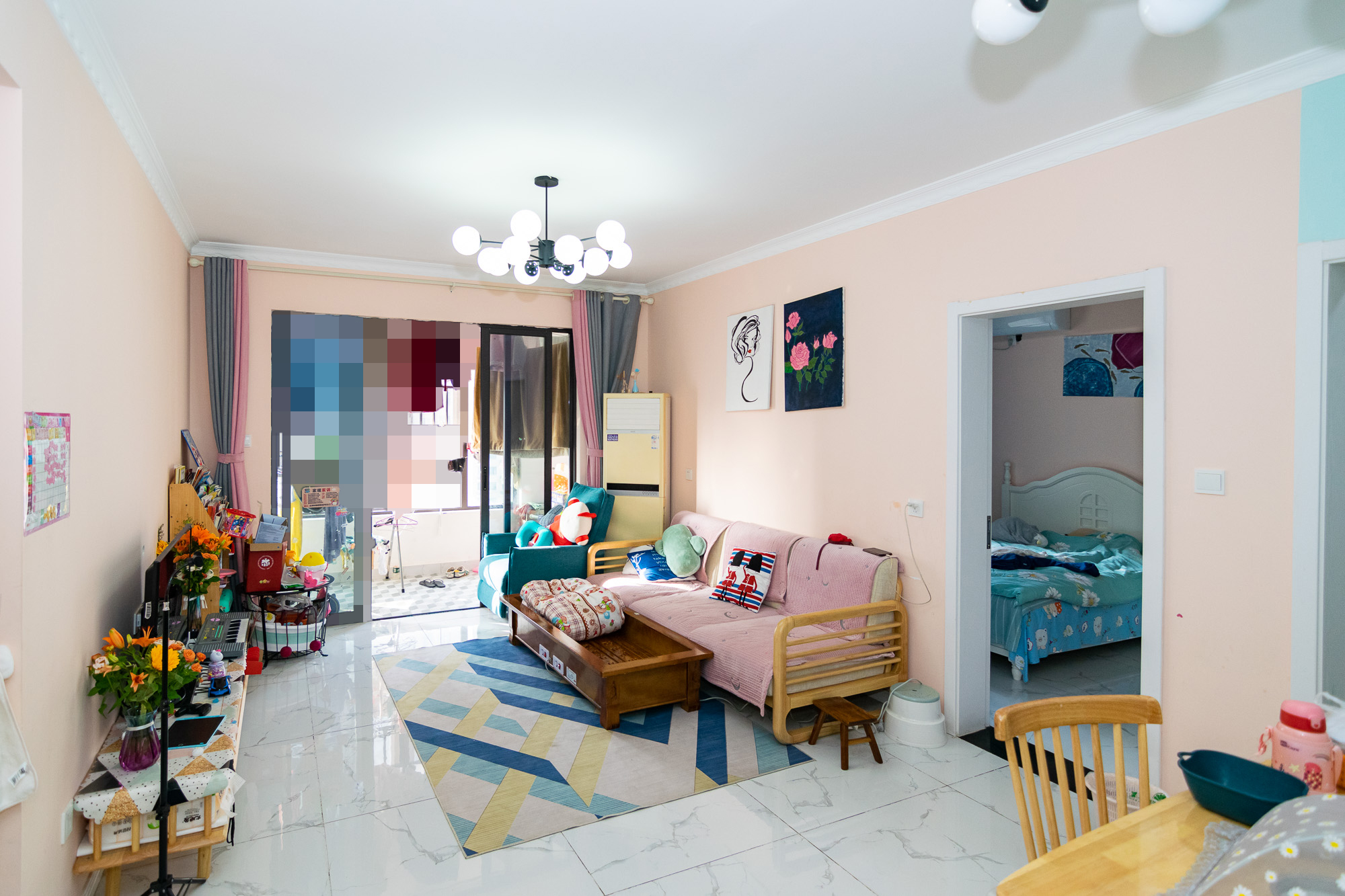 长房星珑湾  3室2厅1卫    62.8万客厅