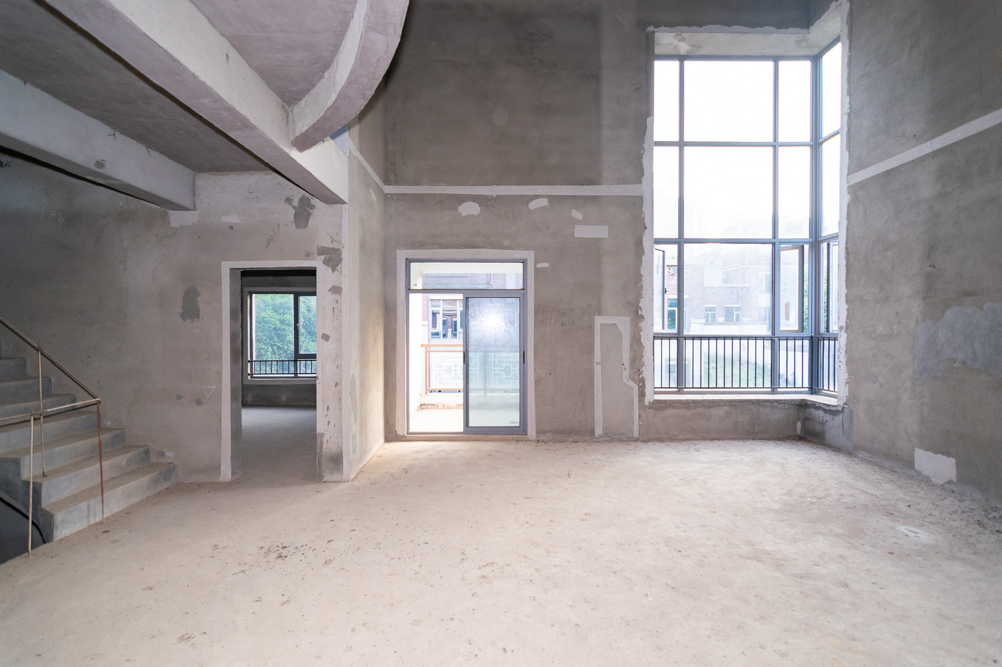 大汉汉园  5室3厅5卫    780.0万 大汉汉园  5室3厅5卫    780.0万客厅