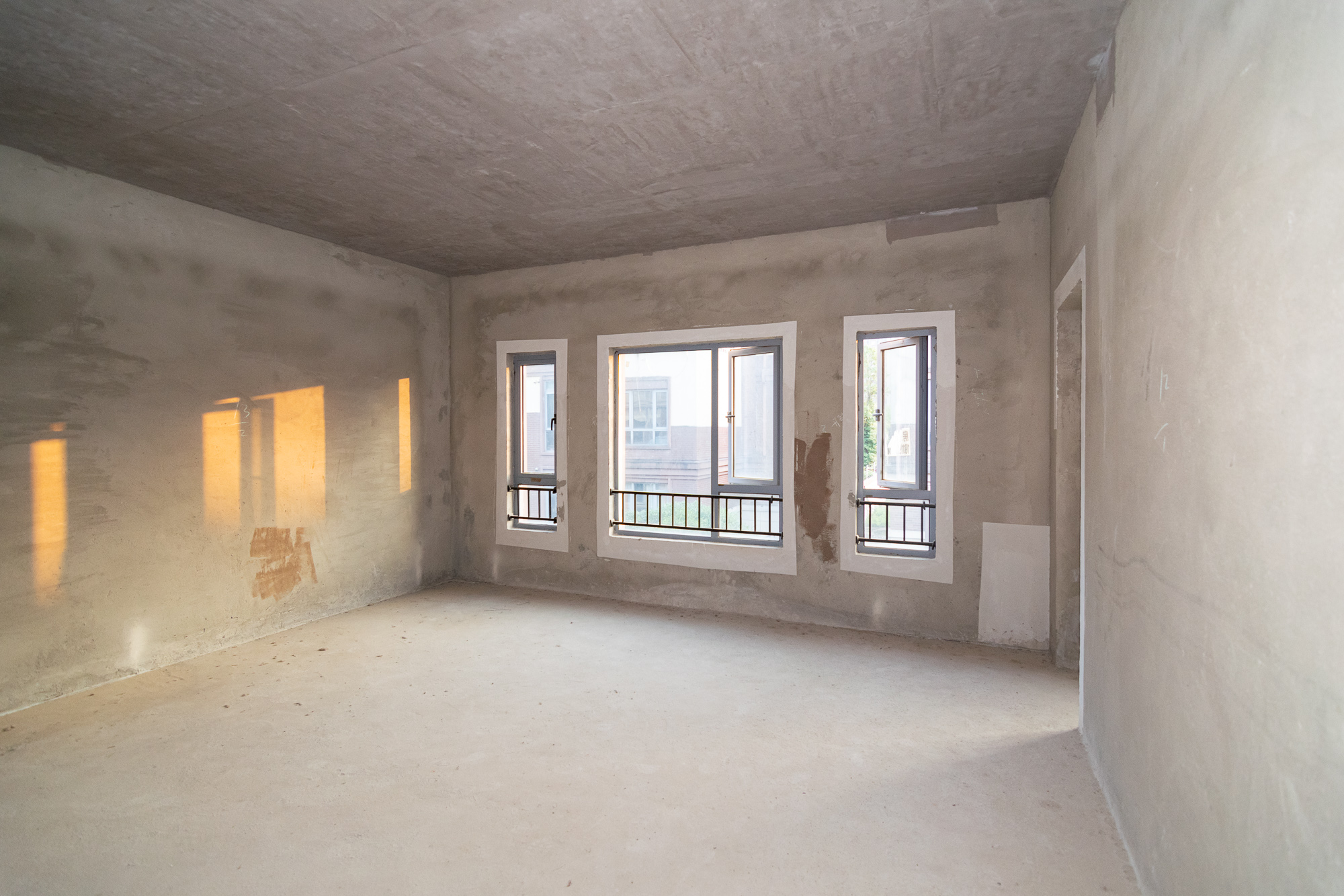 大汉汉园  5室3厅5卫    780.0万 大汉汉园  5室3厅5卫    780.0万卧室