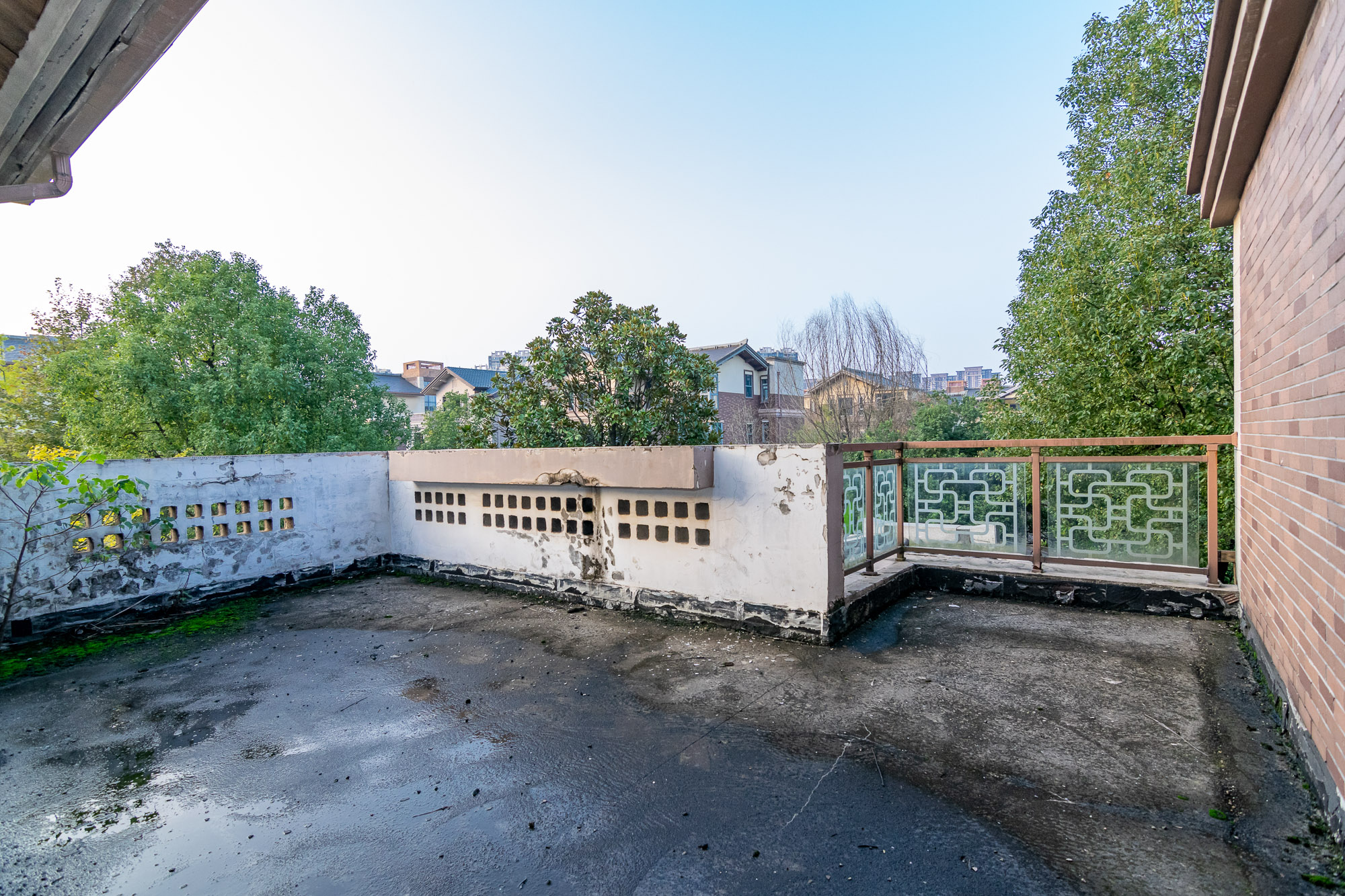 大汉汉园  5室3厅5卫    780.0万 大汉汉园  5室3厅5卫    780.0万阳台