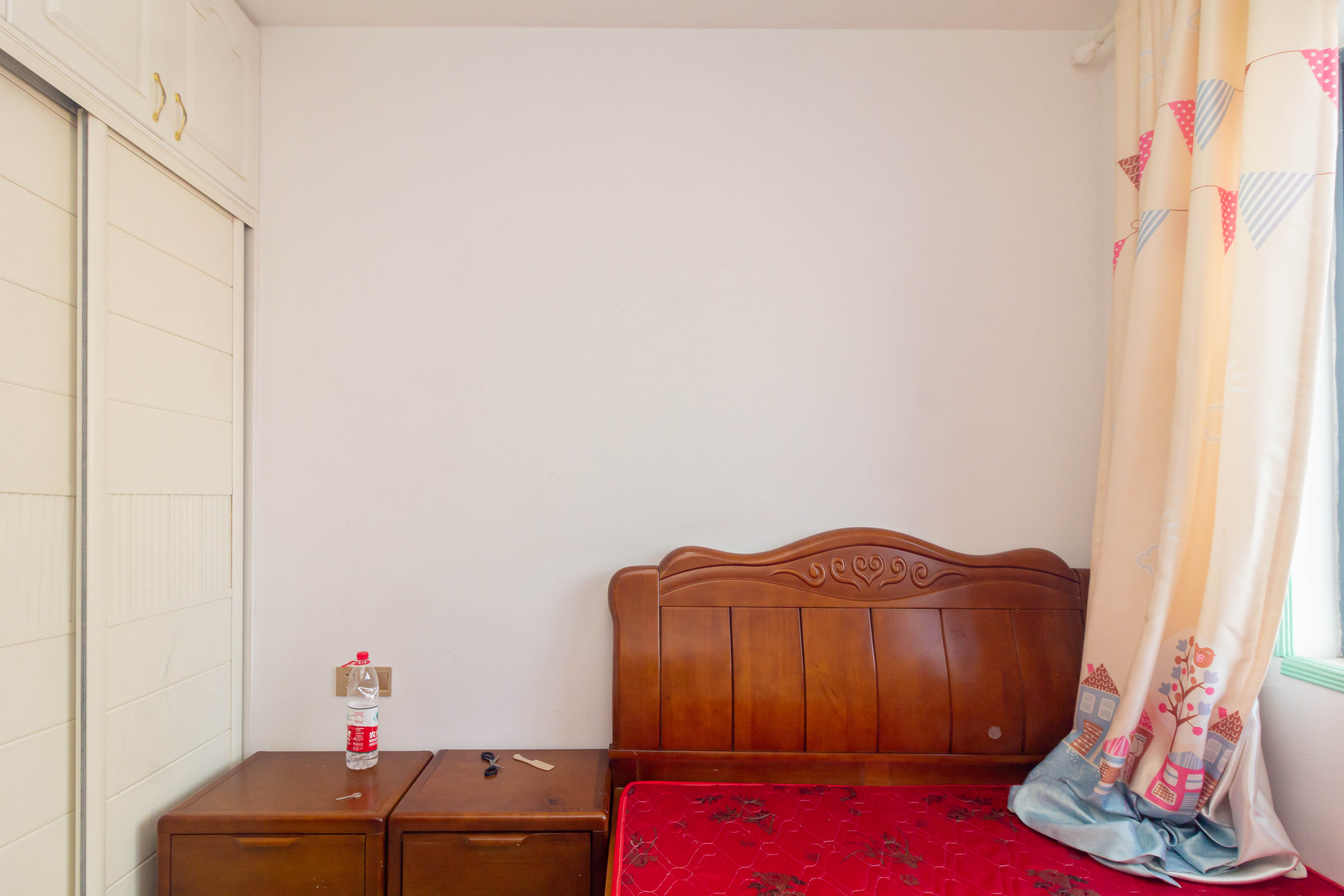 中欣楚天雅郡  4室2厅2卫    74.0万 中欣楚天雅郡  4室2厅2卫    74.0万卧室