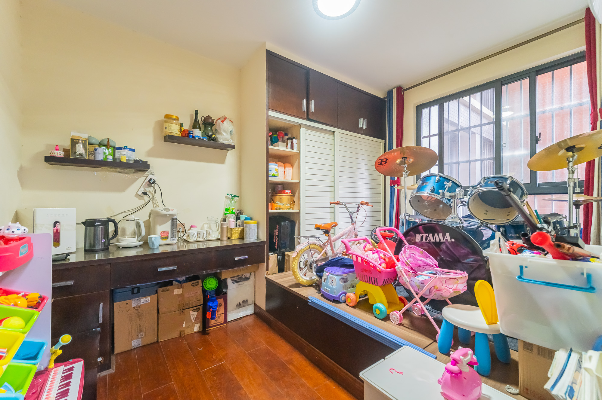 华润凤凰城二期 5室2厅2卫 111.0万 华润凤凰城二期 5室2厅2卫 111.0万其他