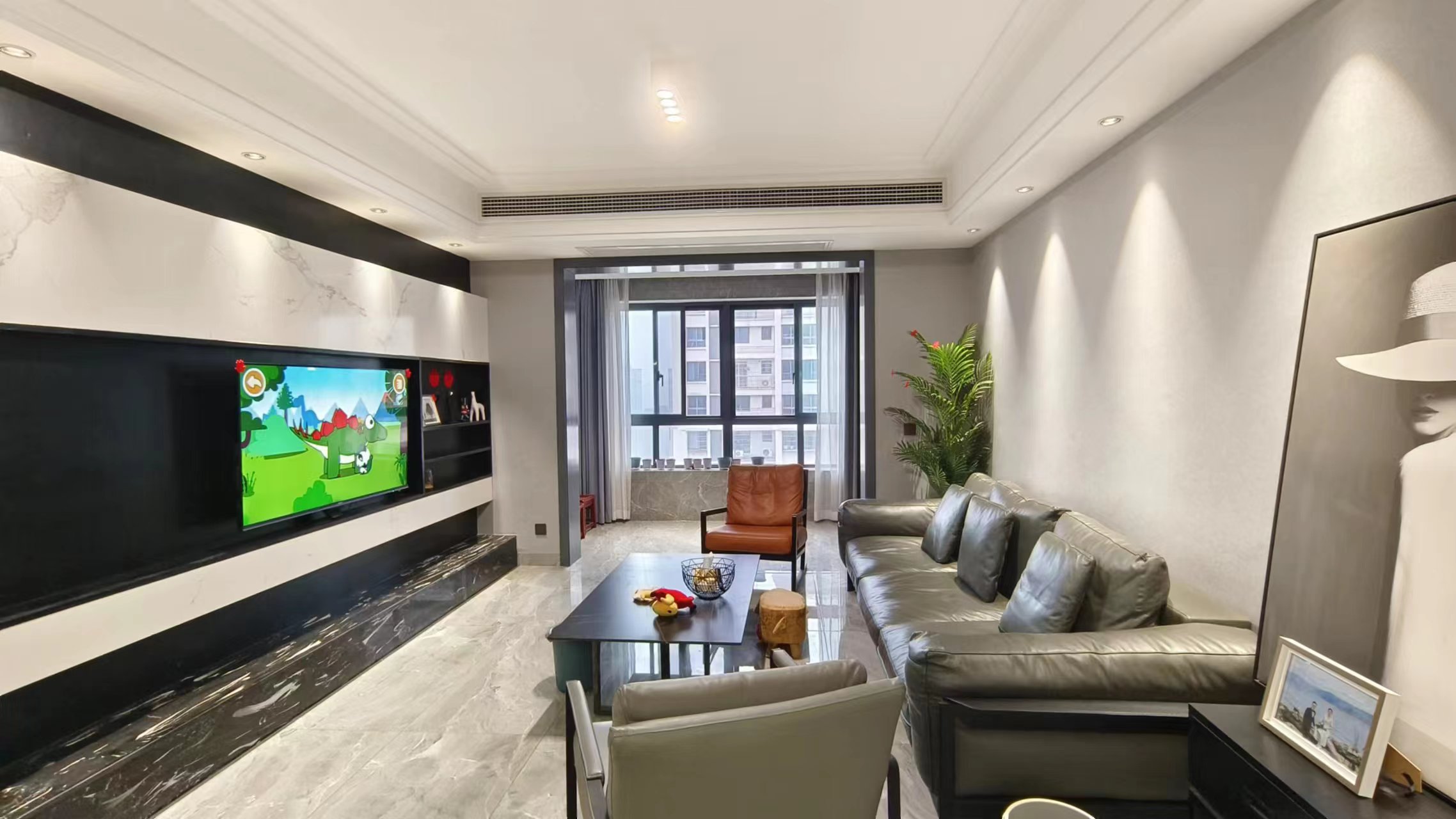 西郡佳园  3室2厅2卫    92.0万 西郡佳园  3室2厅2卫    92.0万