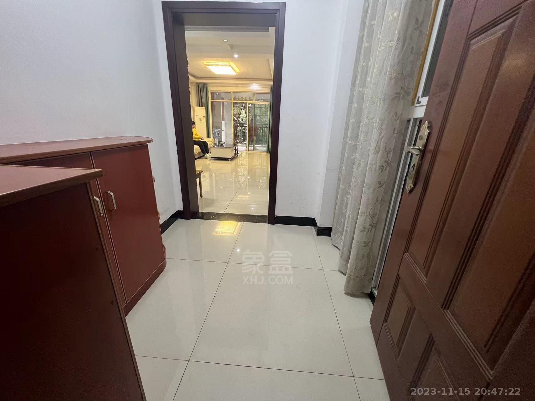 康桥漫步 3室2厅1卫 1800.00元/月 康桥漫步 3室2厅1卫 1800.00元/月室内图