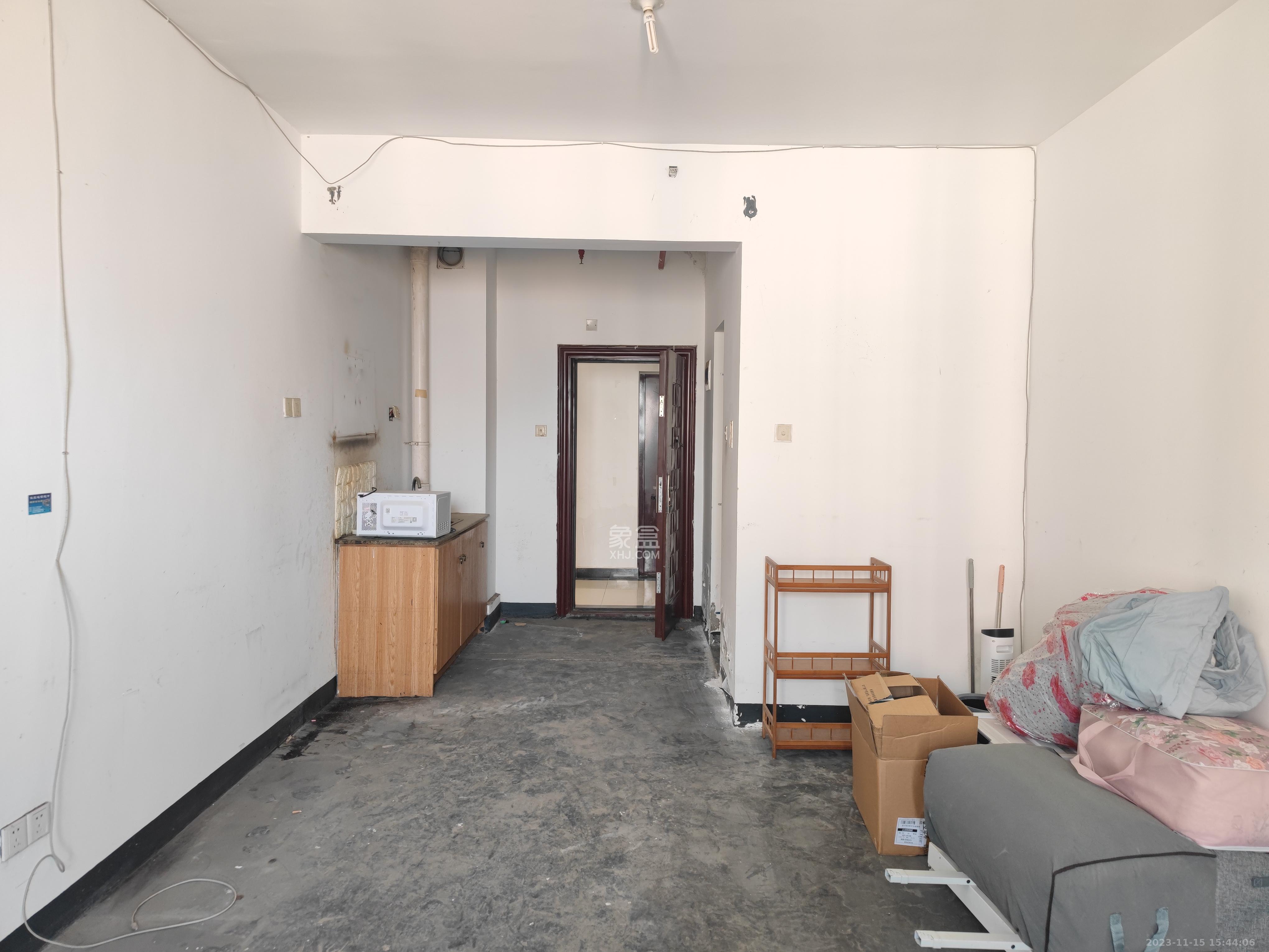 万科魅力之城  1室1厅1卫   900.00元/月室内图
