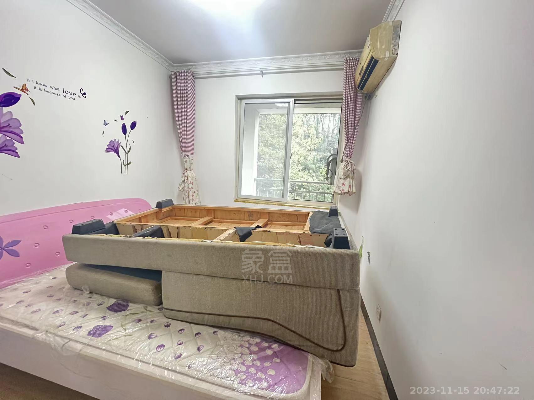 康桥漫步 3室2厅1卫 1800.00元/月 康桥漫步 3室2厅1卫 1800.00元/月室内图