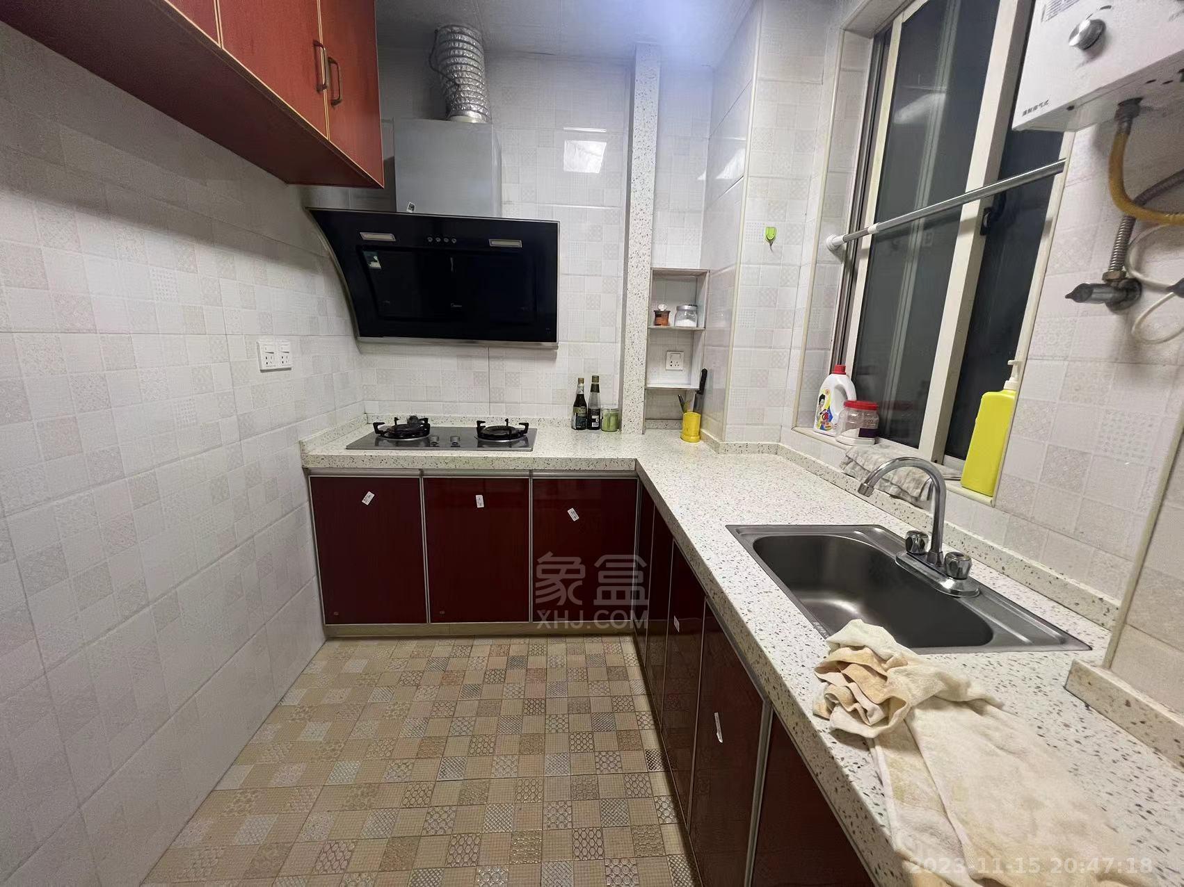 康桥漫步 3室2厅1卫 1800.00元/月 康桥漫步 3室2厅1卫 1800.00元/月室内图