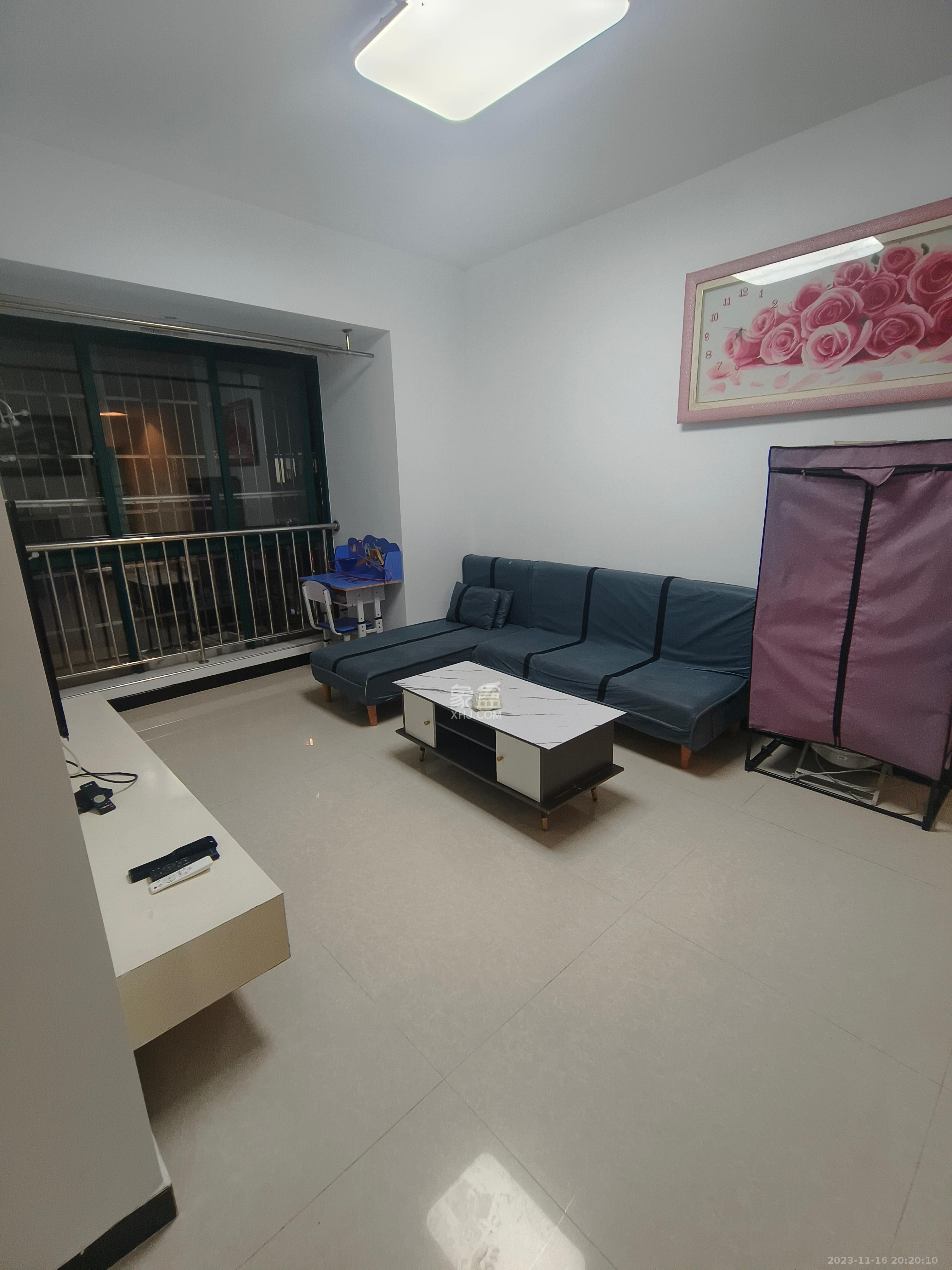 华天LOHO小镇 2室2厅1卫 1400.0元/月 华天LOHO小镇 2室2厅1卫 1400.0元/月室内图