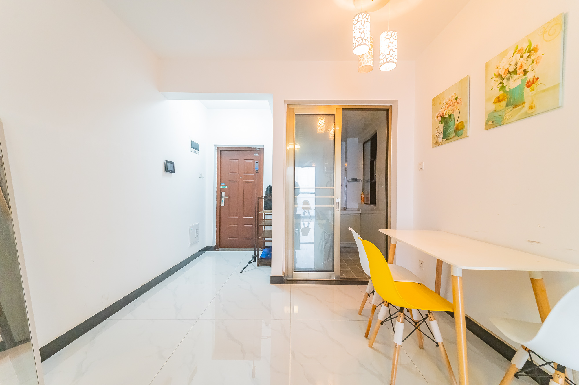 华润置地广场二期 3室2厅2卫 70.8万 华润置地广场二期 3室2厅2卫 70.8万其他