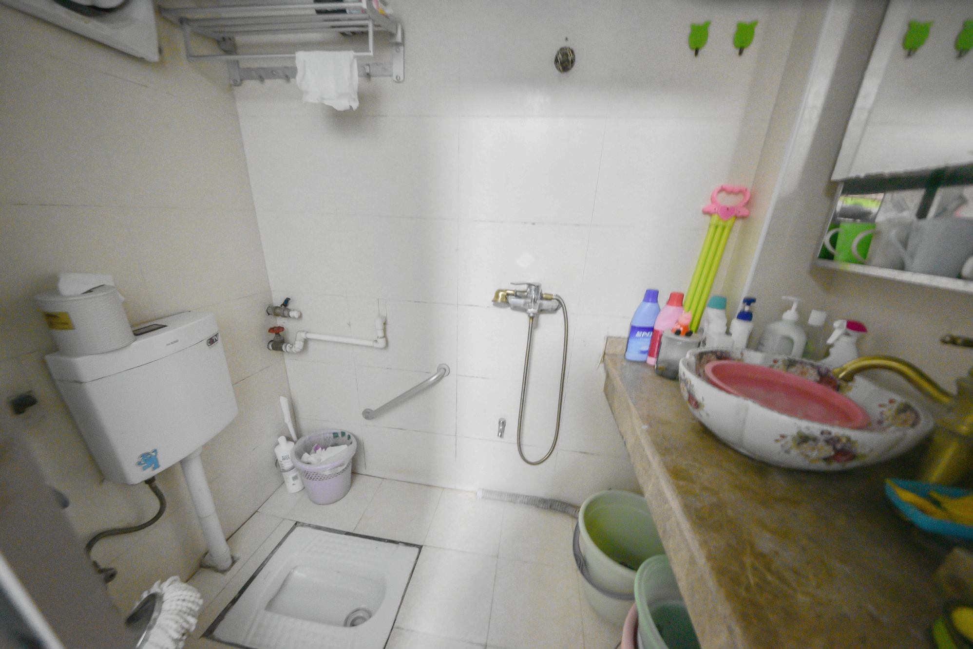 林业厅宿舍  2室2厅1卫    50.8万 林业厅宿舍  2室2厅1卫    50.8万卫生间