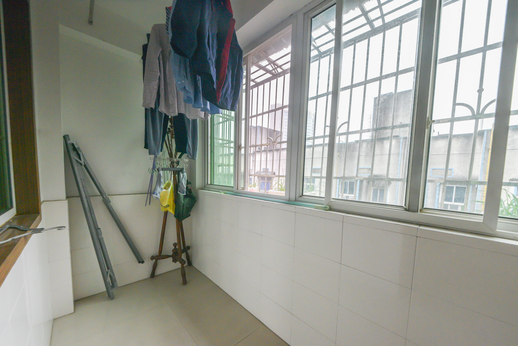 化油器厂宿舍 3室2厅1卫 100.00万 化油器厂宿舍 3室2厅1卫 100.00万阳台