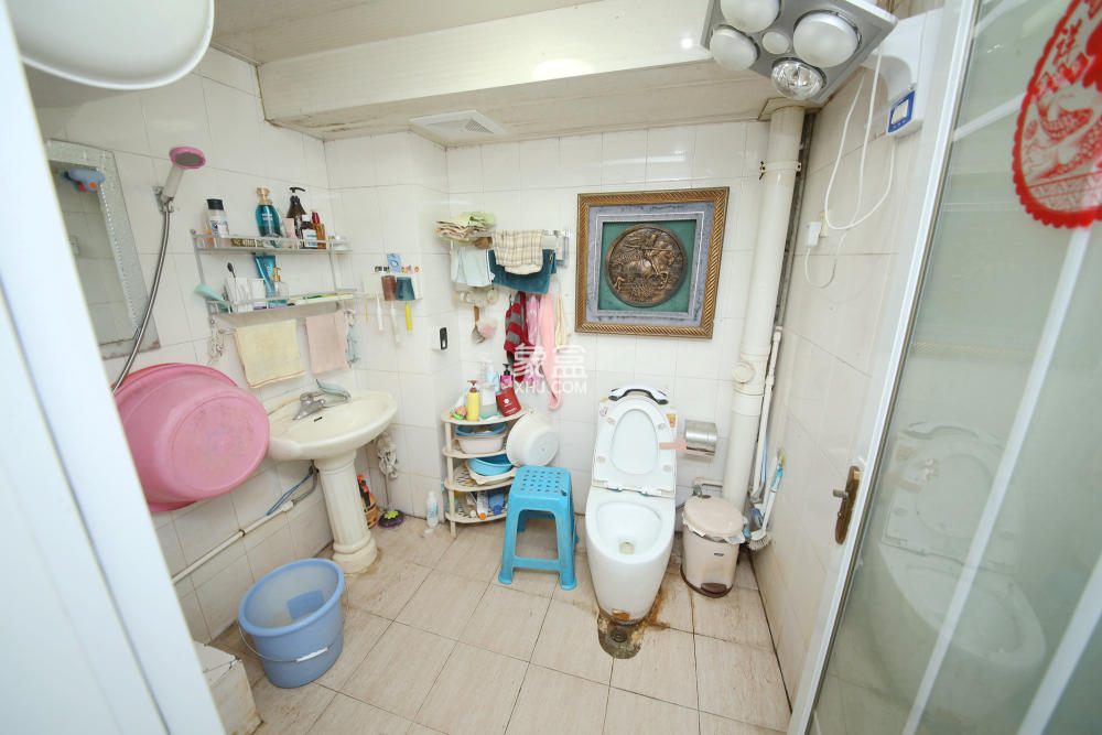 民基大廈  4室3廳2衛(wèi)   126.00萬
