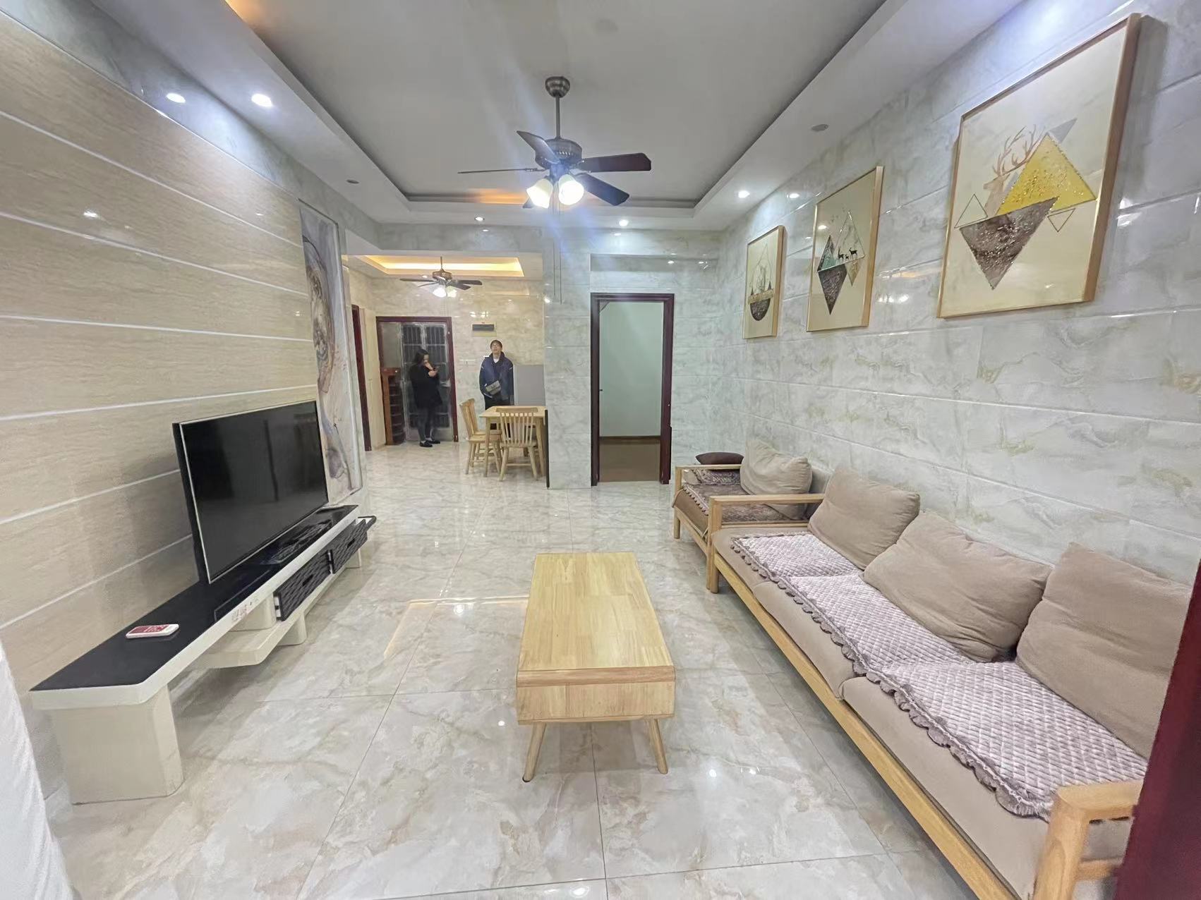 金碧花园 2室1厅1卫 39.8万 金碧花园 2室1厅1卫 39.8万室内图