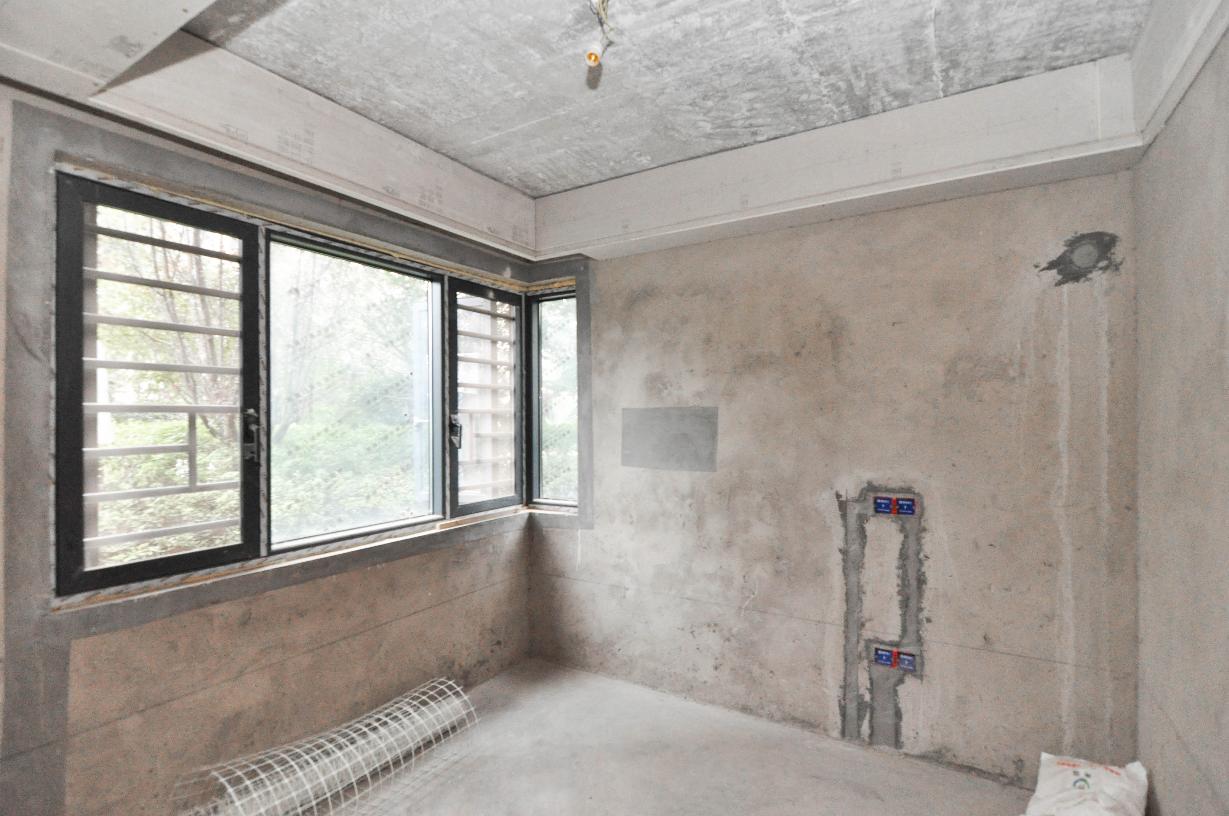 梅溪正荣府  4室2厅3卫    158.0万其他