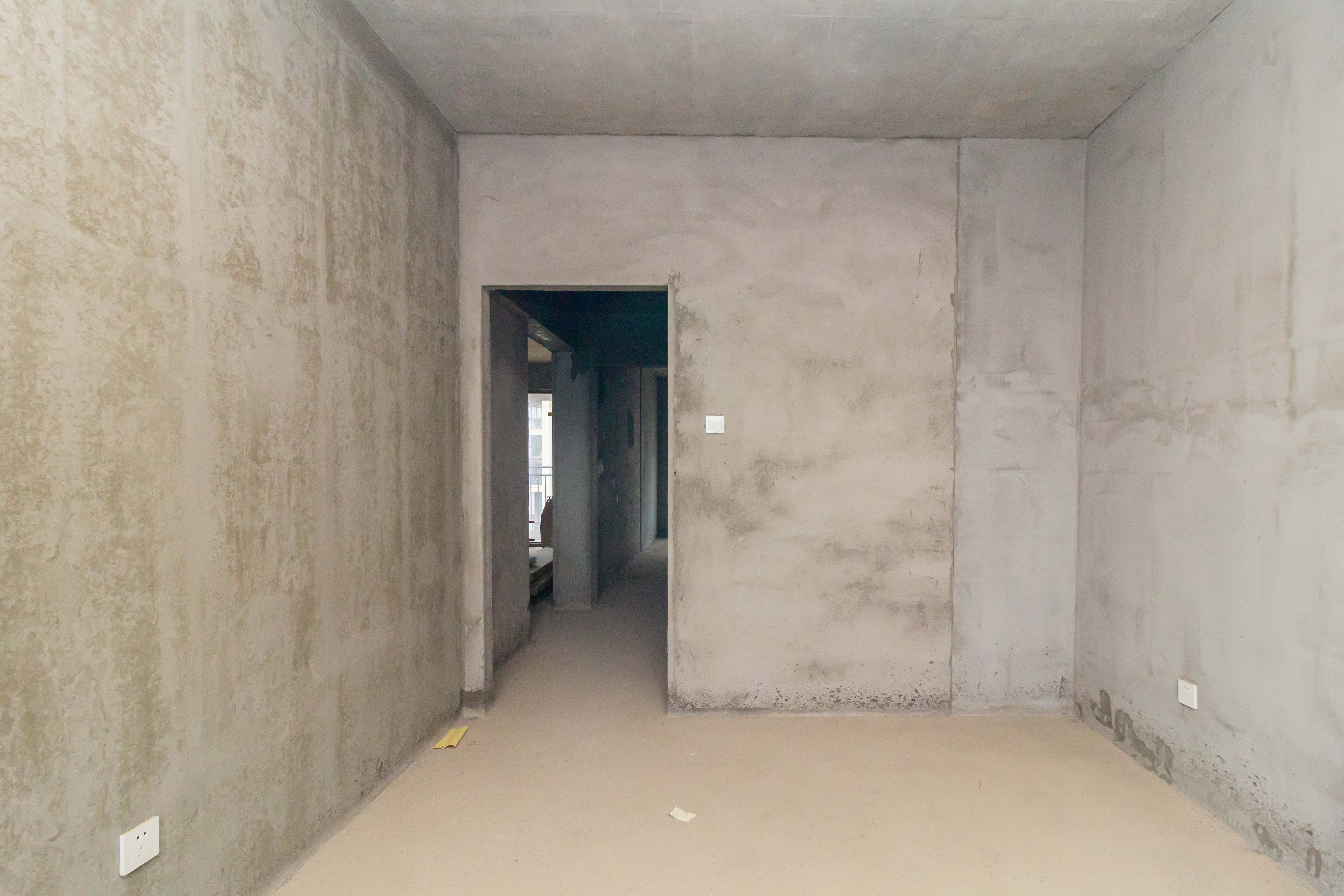 东方美地  3室2厅2卫    97.0万卧室