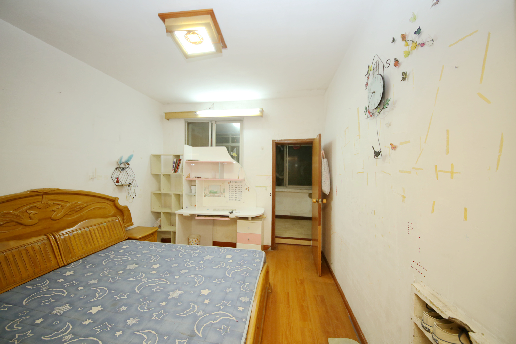 省旅游局宿舍  2室1厅1卫   34.00万卧室