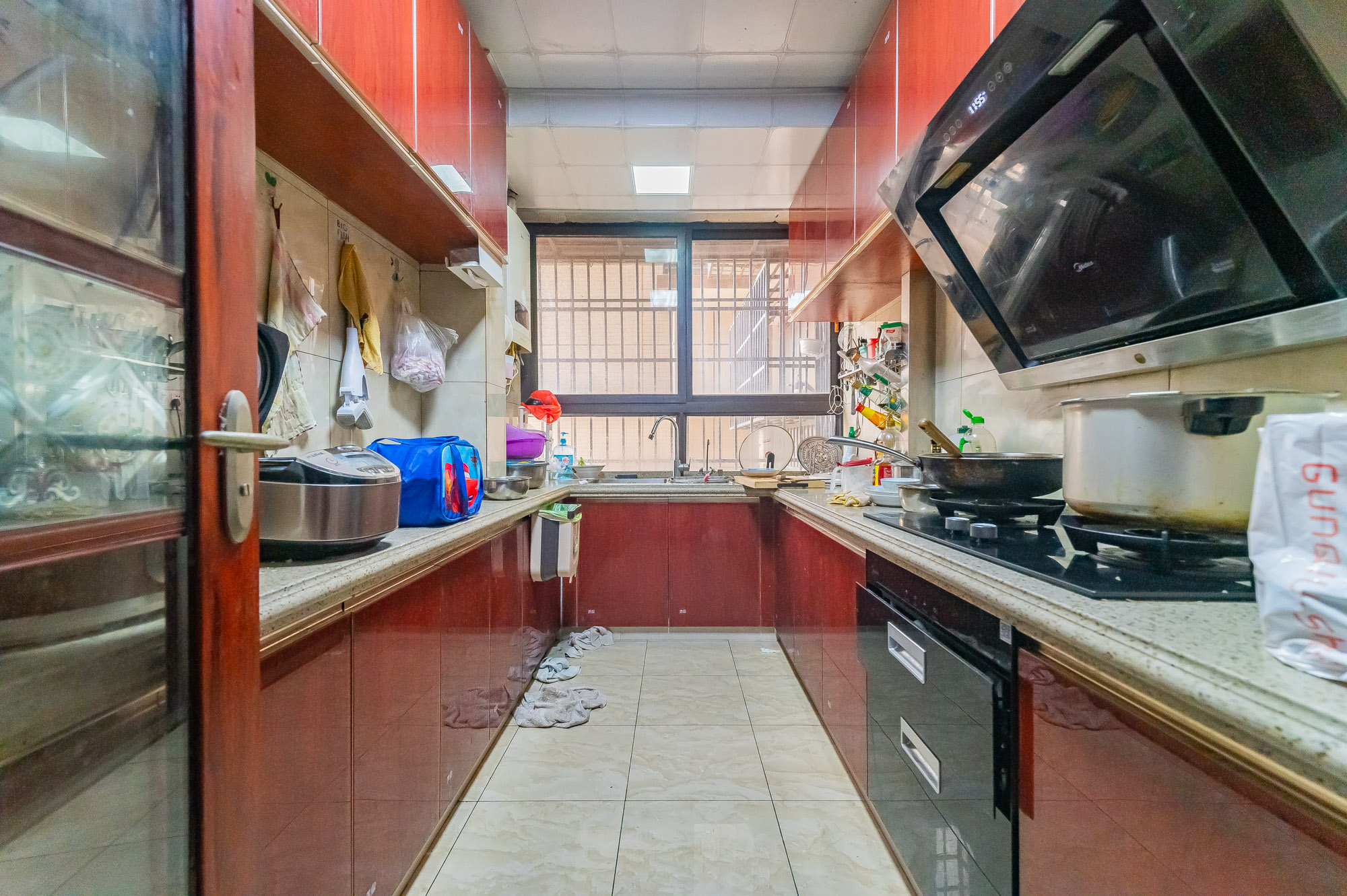 国泰九龙湾 4室2厅2卫 168.0万 国泰九龙湾 4室2厅2卫 168.0万厨房