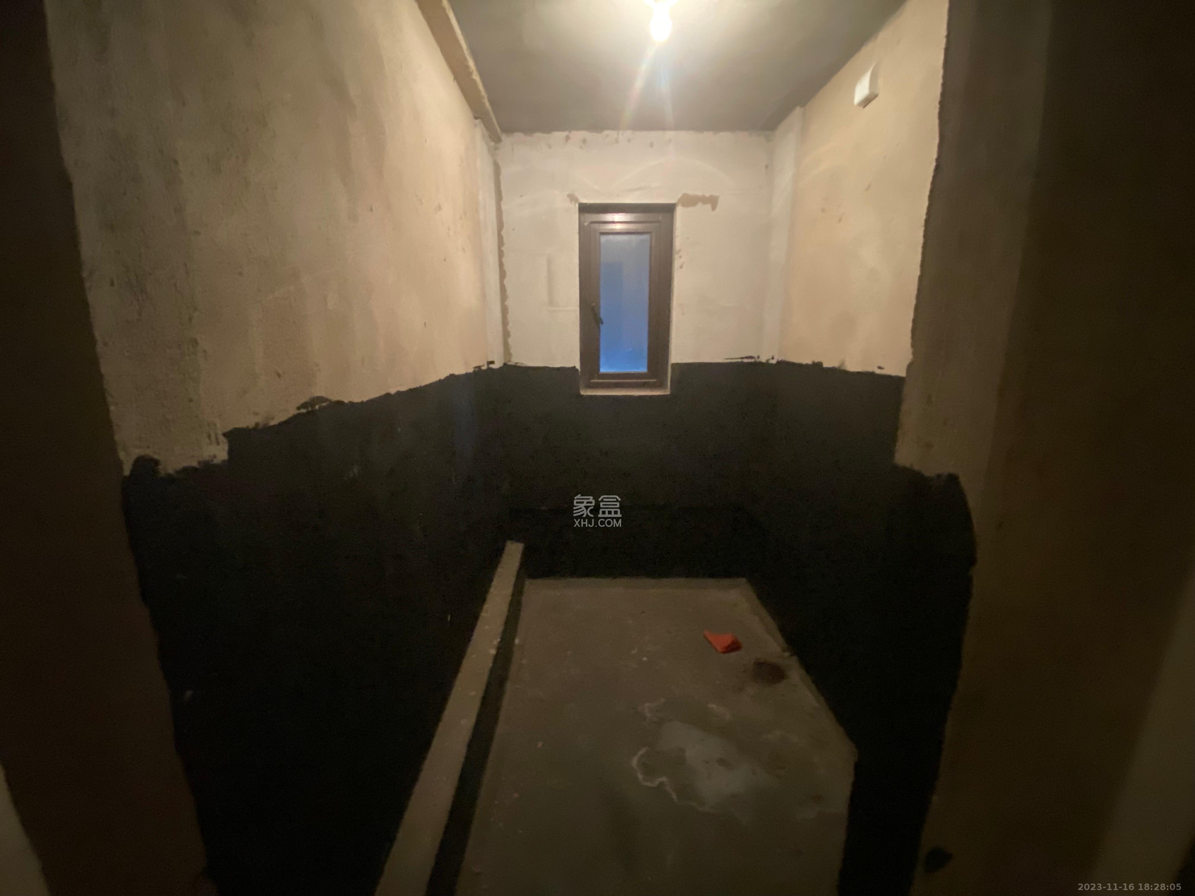 北辰中央公园DF区  4室2厅2卫   1500.00元/月室内图