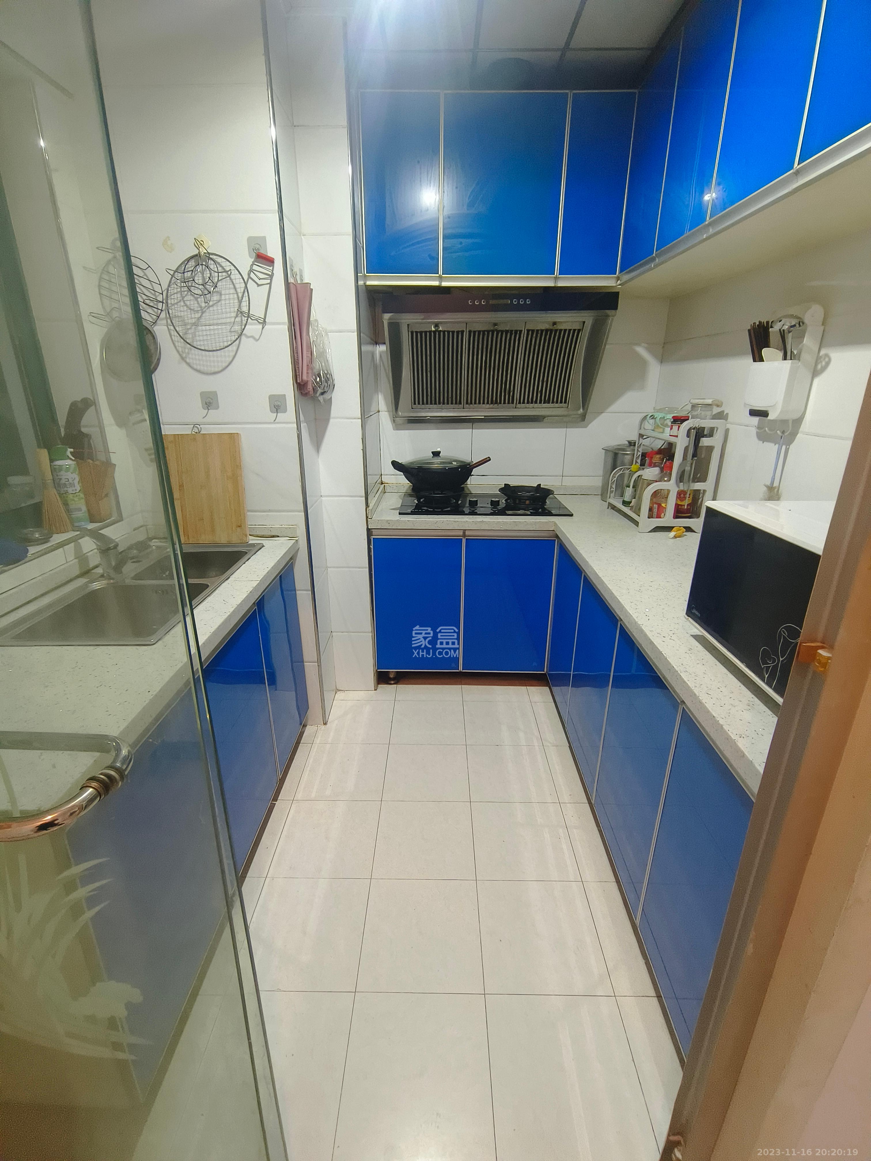 华天LOHO小镇 2室2厅1卫 1400.0元/月 华天LOHO小镇 2室2厅1卫 1400.0元/月室内图