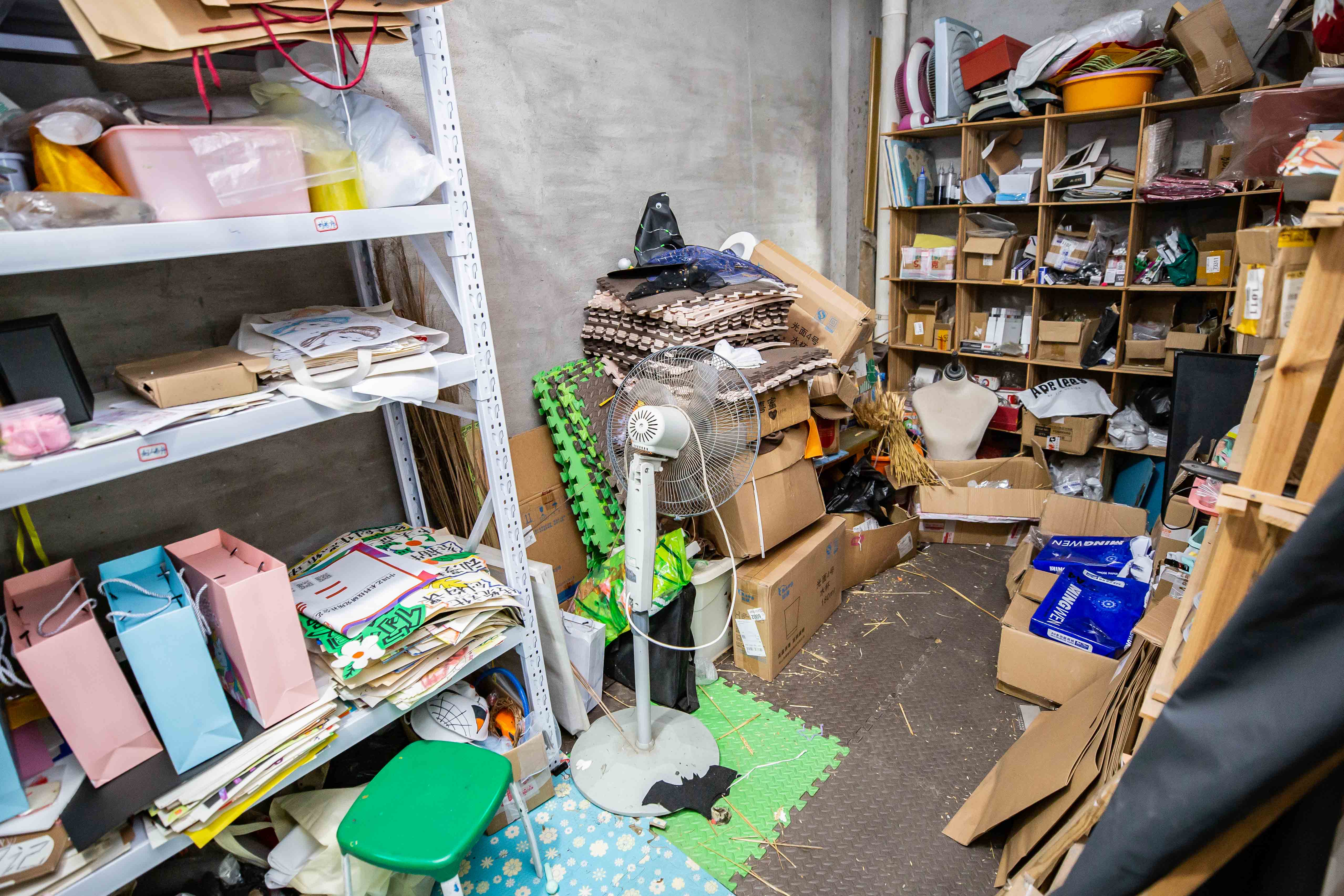 莱茵城 4室2厅2卫 122.0万 莱茵城 4室2厅2卫 122.0万卫生间