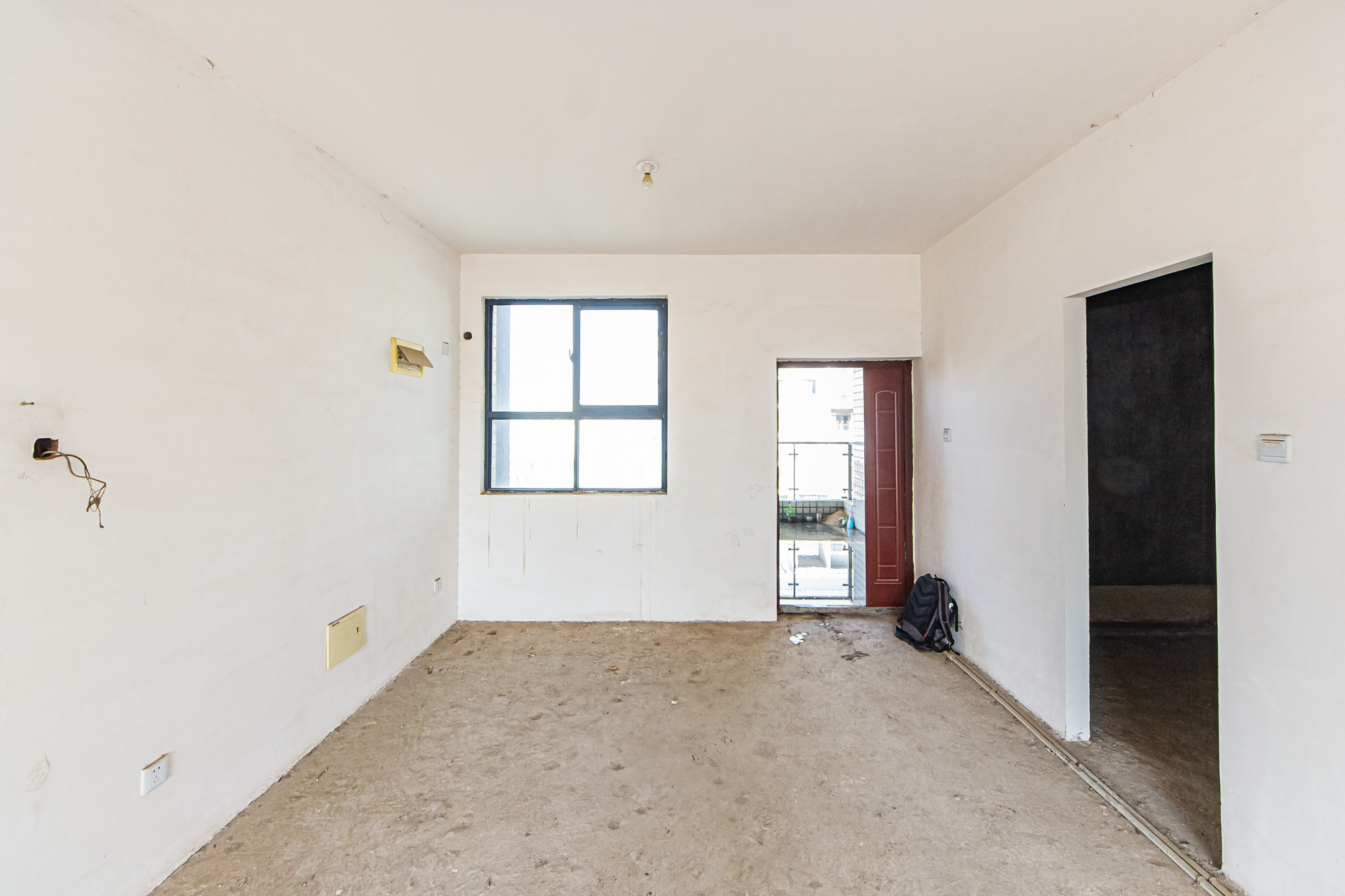 湘江世纪城揽江苑 4室2厅2卫 133.0万 湘江世纪城揽江苑 4室2厅2卫 133.0万客厅