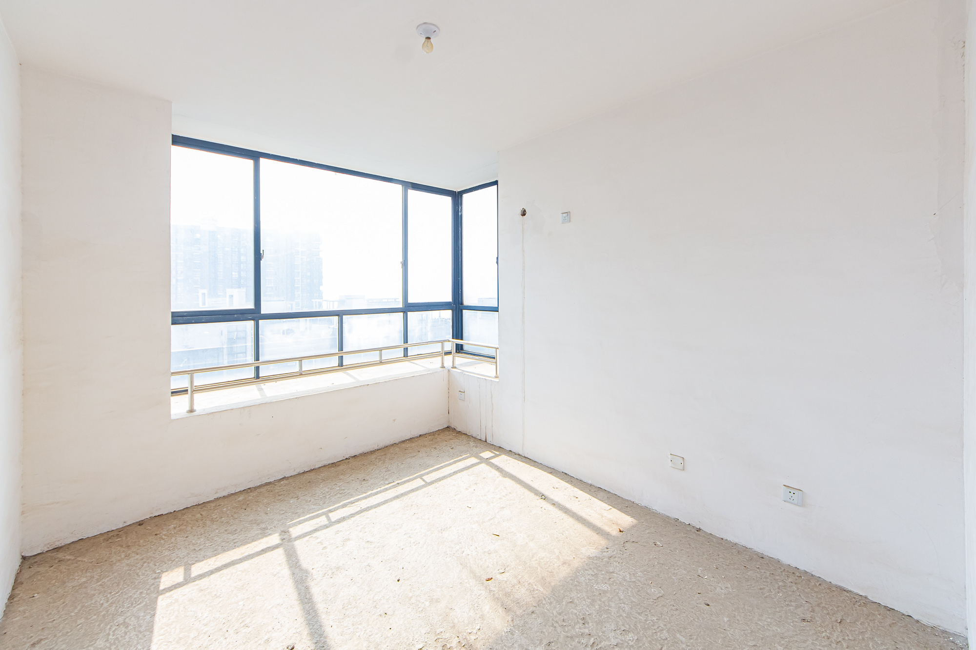 湘江世纪城揽江苑 4室2厅2卫 133.0万 湘江世纪城揽江苑 4室2厅2卫 133.0万卧室