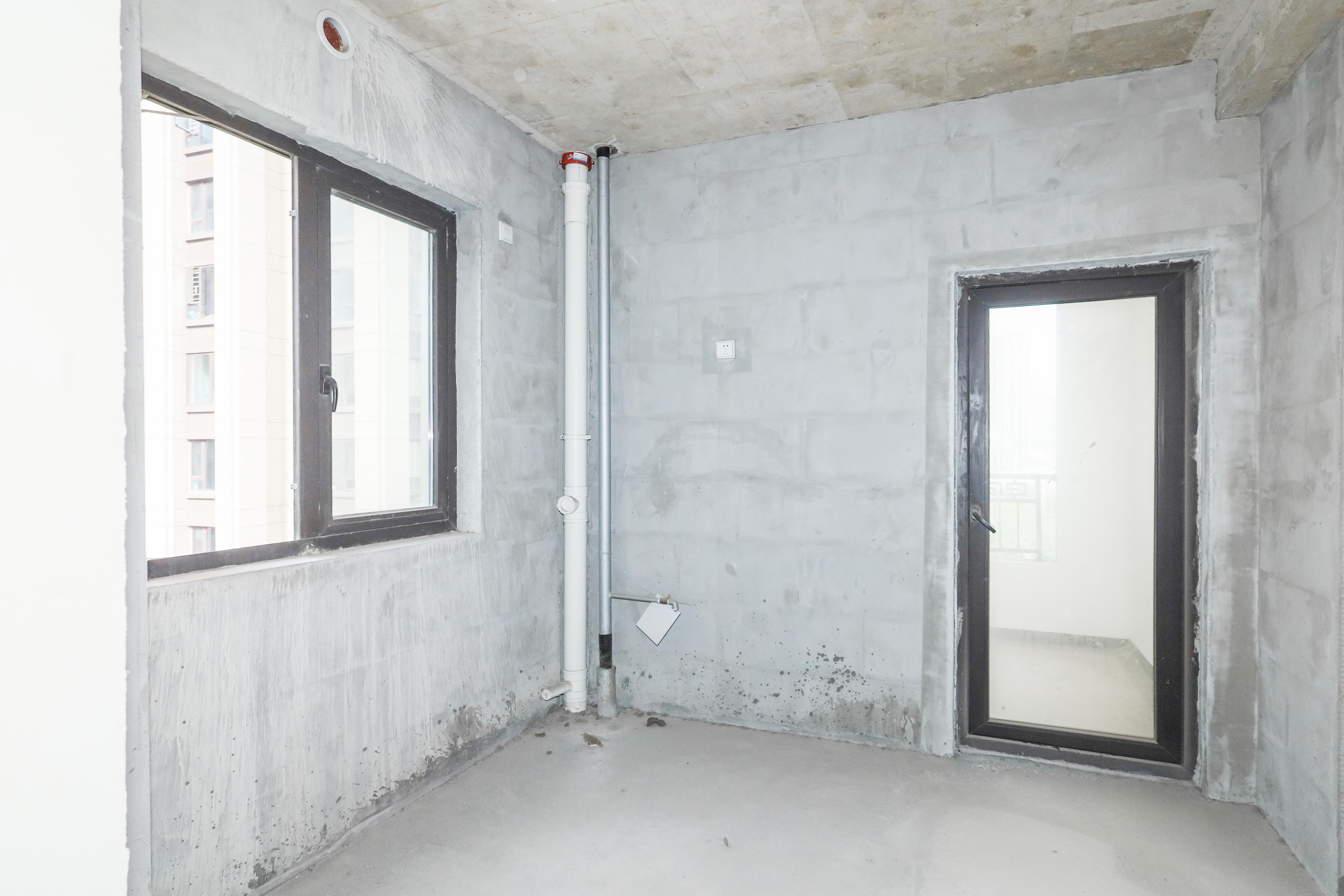 建发央著  4室2厅2卫   319.70万厨房
