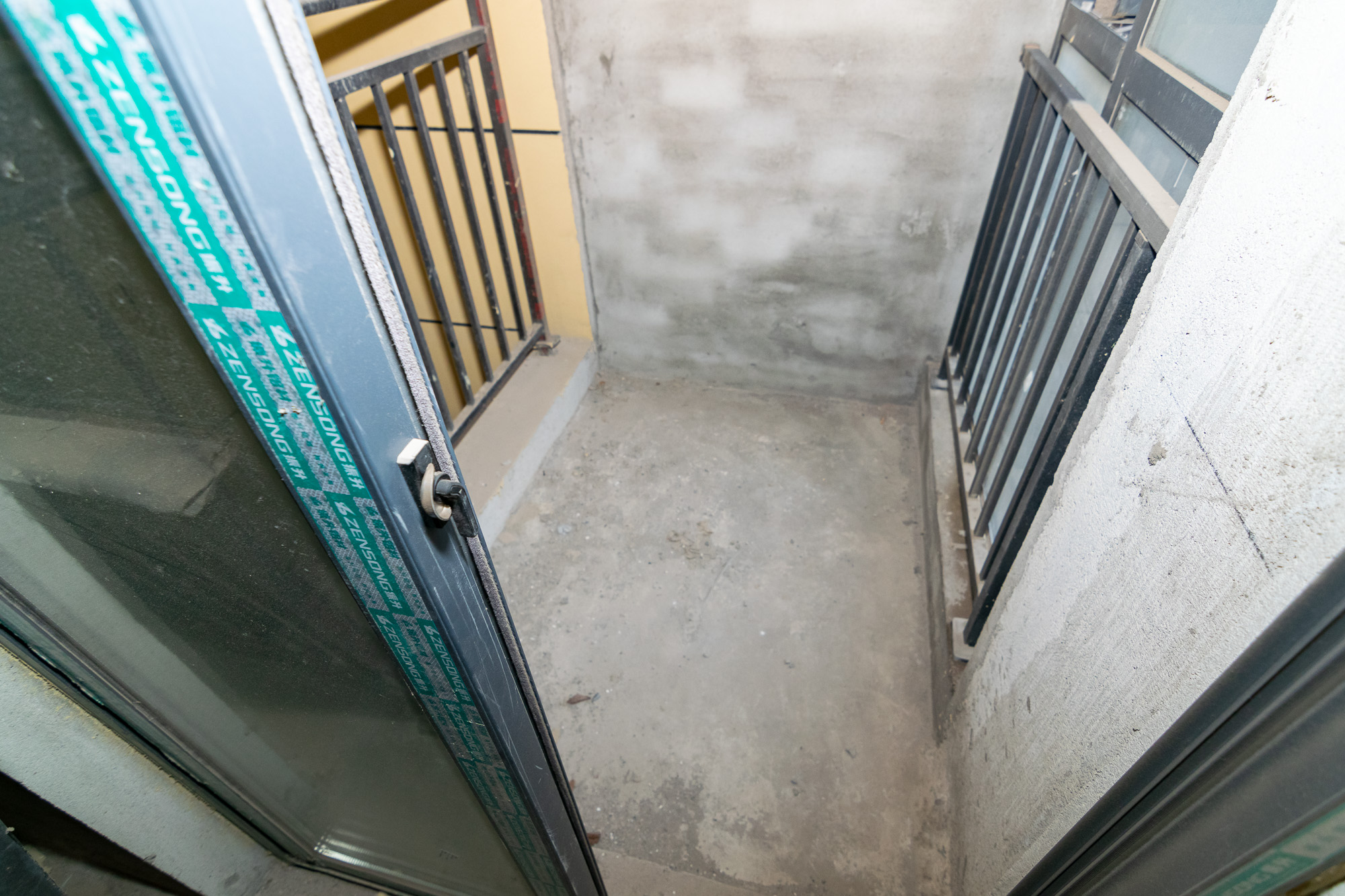 澳海谷山府  3室2厅2卫   107.00万其他