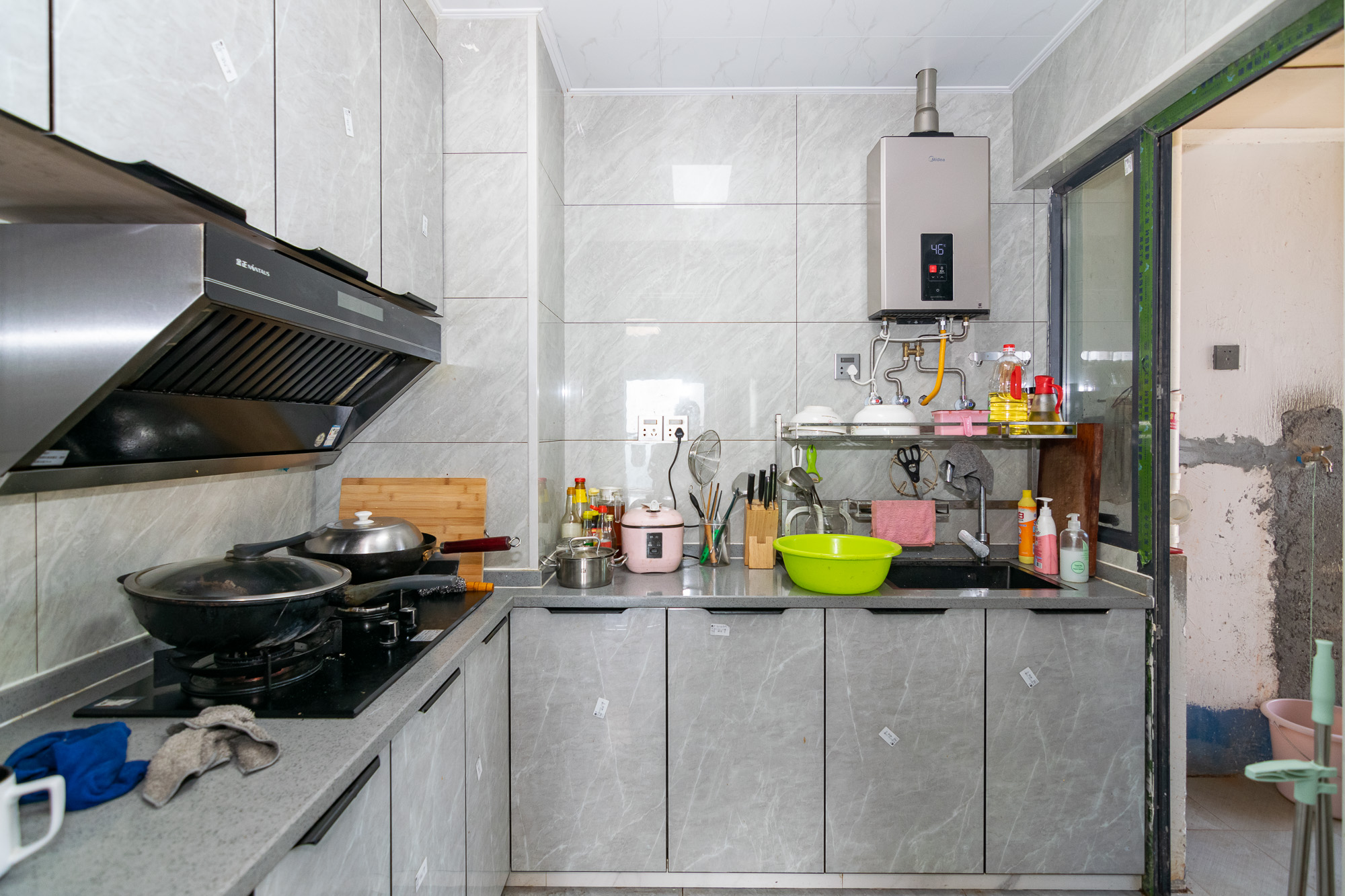 大汉公园里(大汉幸福佳园) 3室2厅2卫 72.0万 大汉公园里(大汉幸福佳园) 3室2厅2卫 72.0万厨房