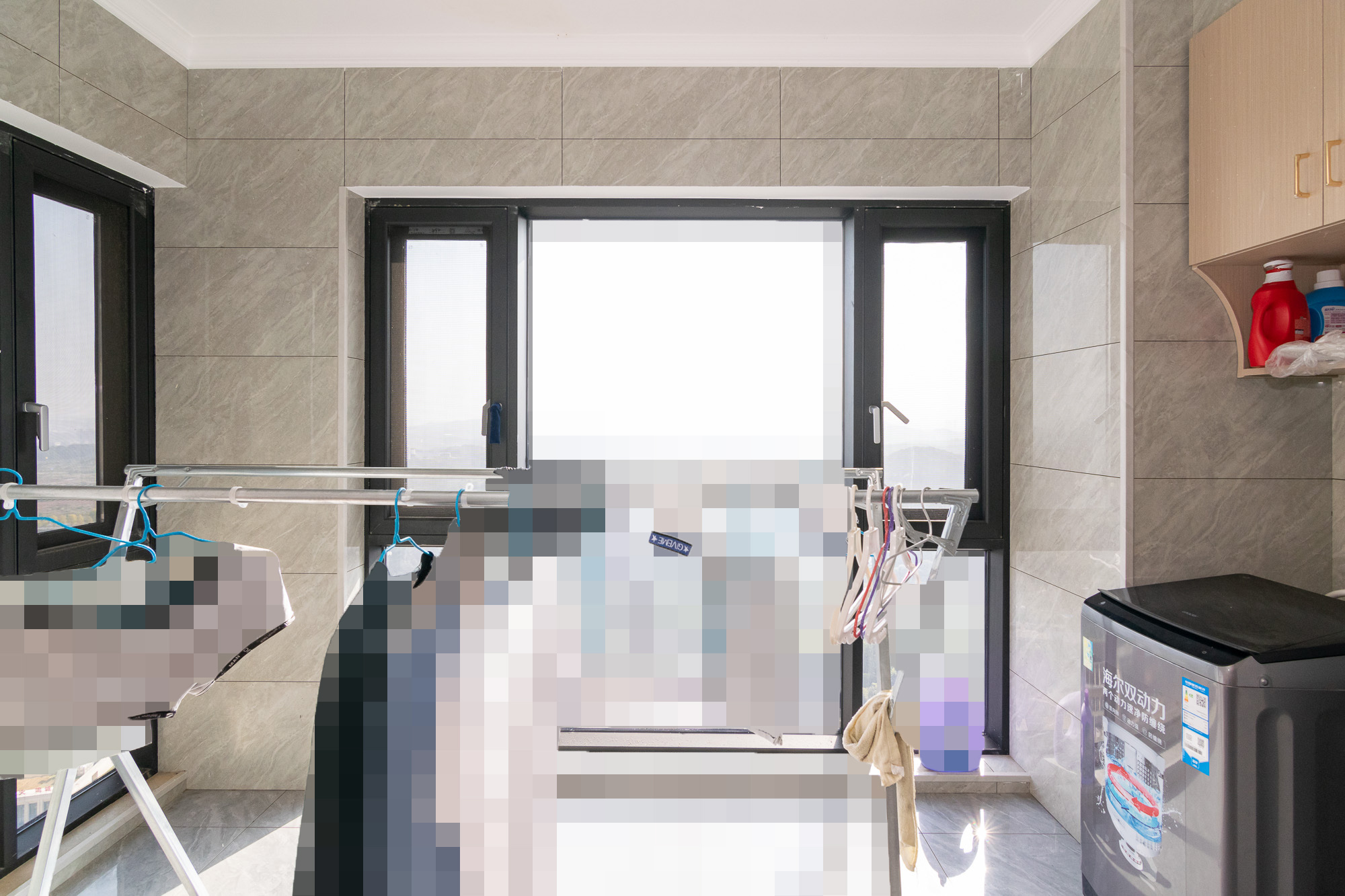 大汉公园里(大汉幸福佳园) 3室2厅2卫 72.0万 大汉公园里(大汉幸福佳园) 3室2厅2卫 72.0万阳台