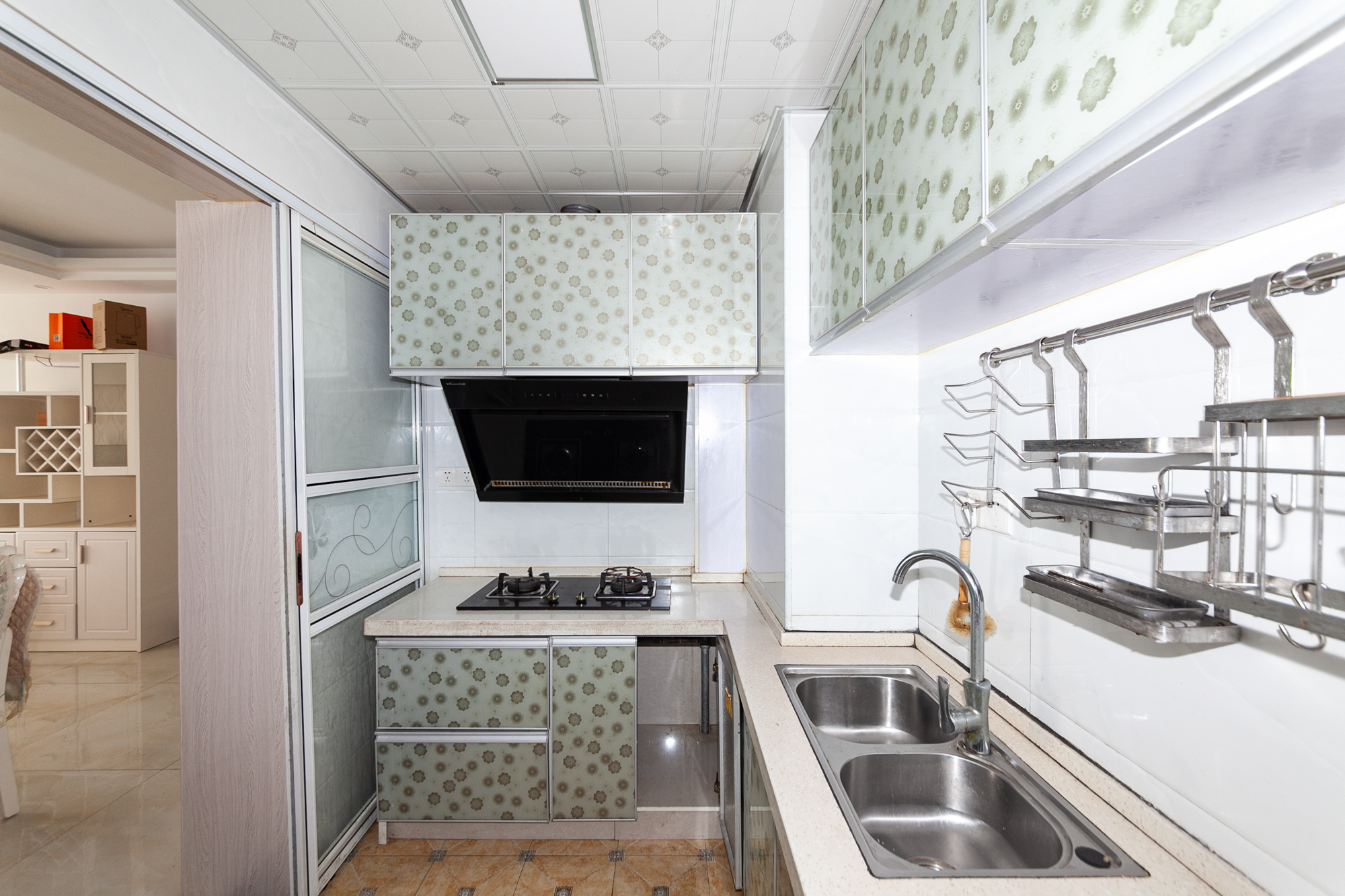 润和之悦(金泽园) 3室2厅1卫 72.0万 润和之悦(金泽园) 3室2厅1卫 72.0万厨房