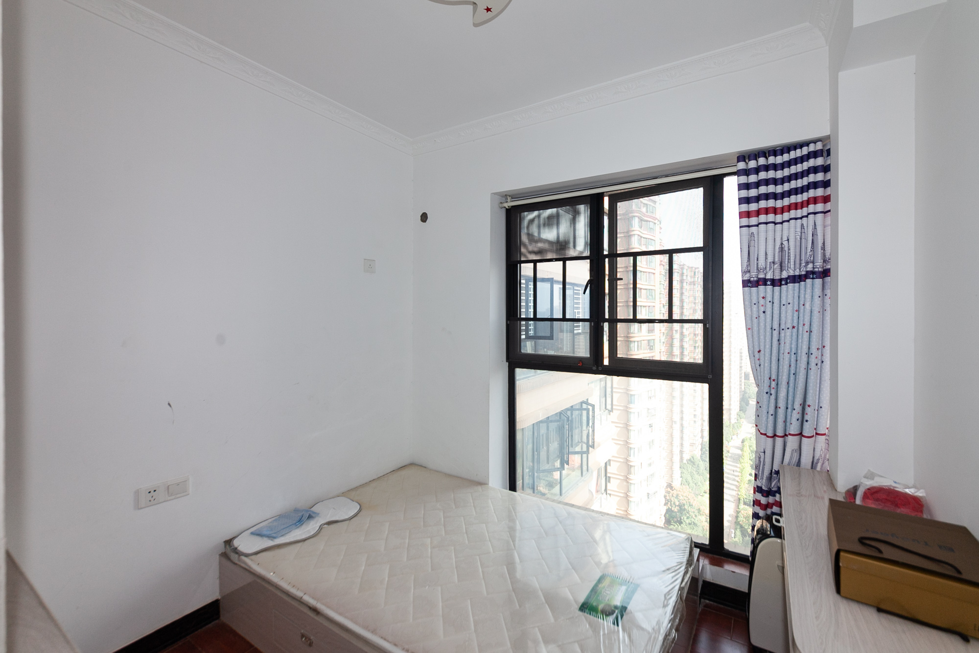 润和之悦(金泽园) 3室2厅1卫 72.0万 润和之悦(金泽园) 3室2厅1卫 72.0万卧室