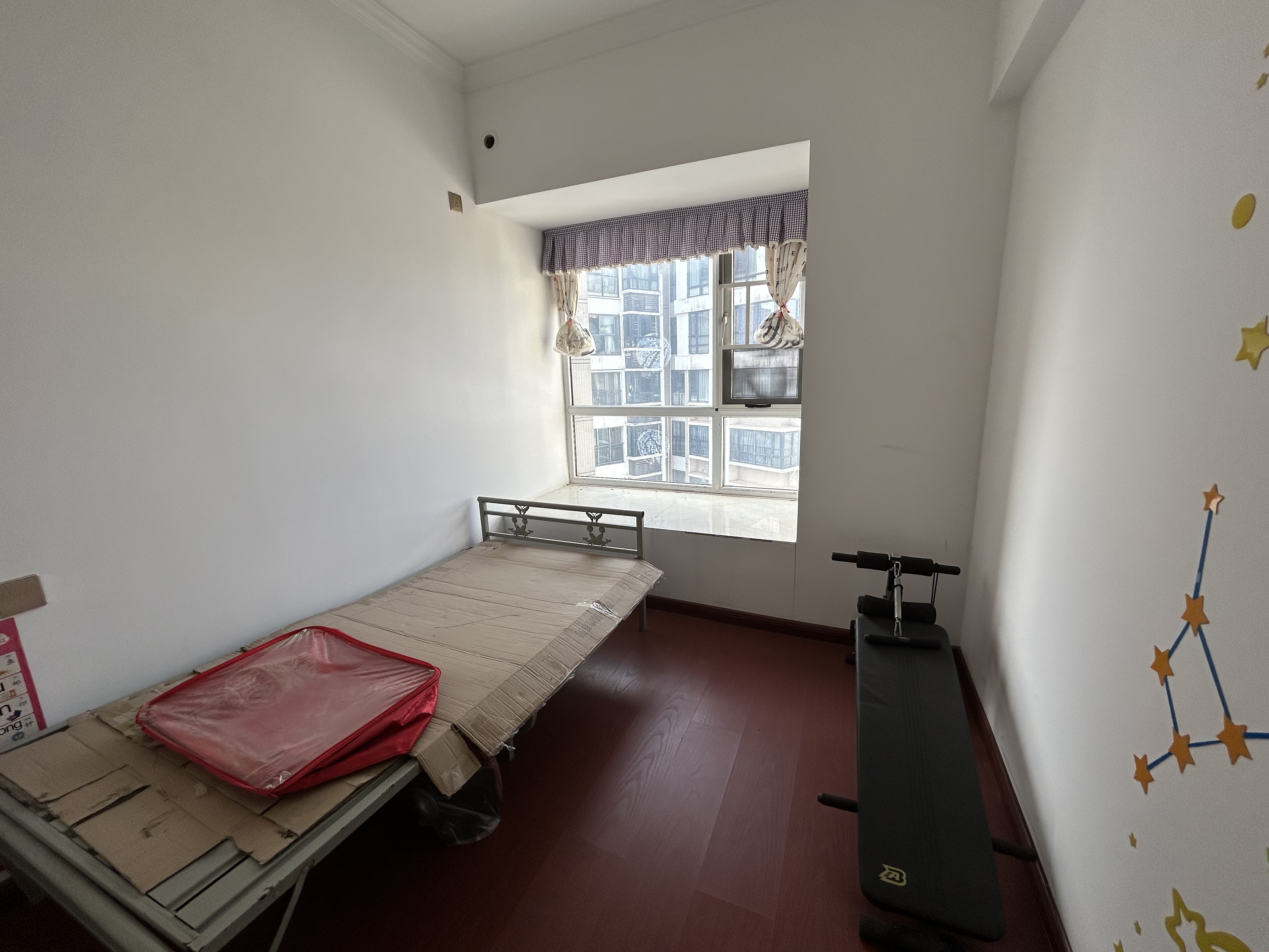 美的城二期 3室2厅2卫 46.8万 美的城二期 3室2厅2卫 46.8万室内图